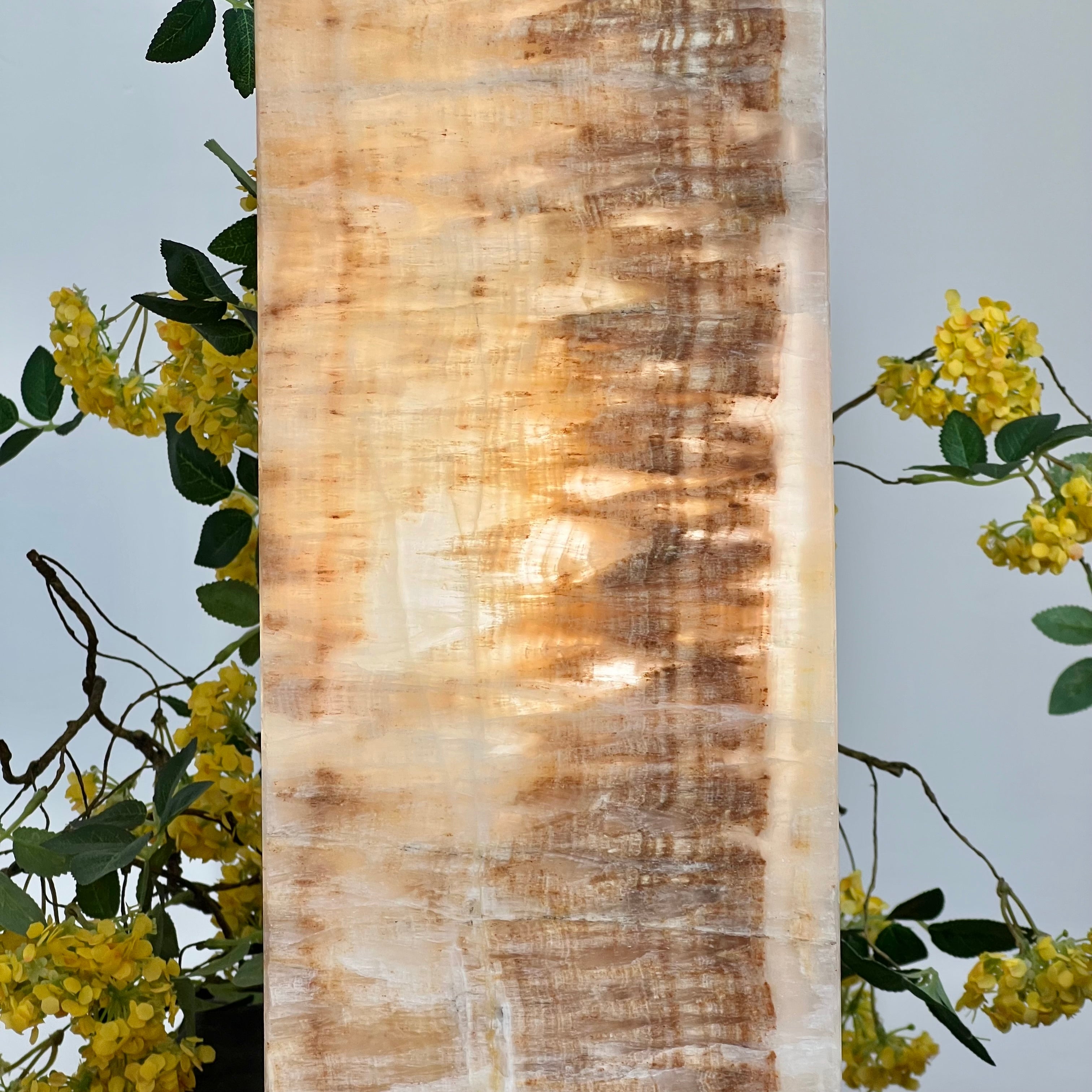 Handcrafted Honey Onyx Stone Lamp
