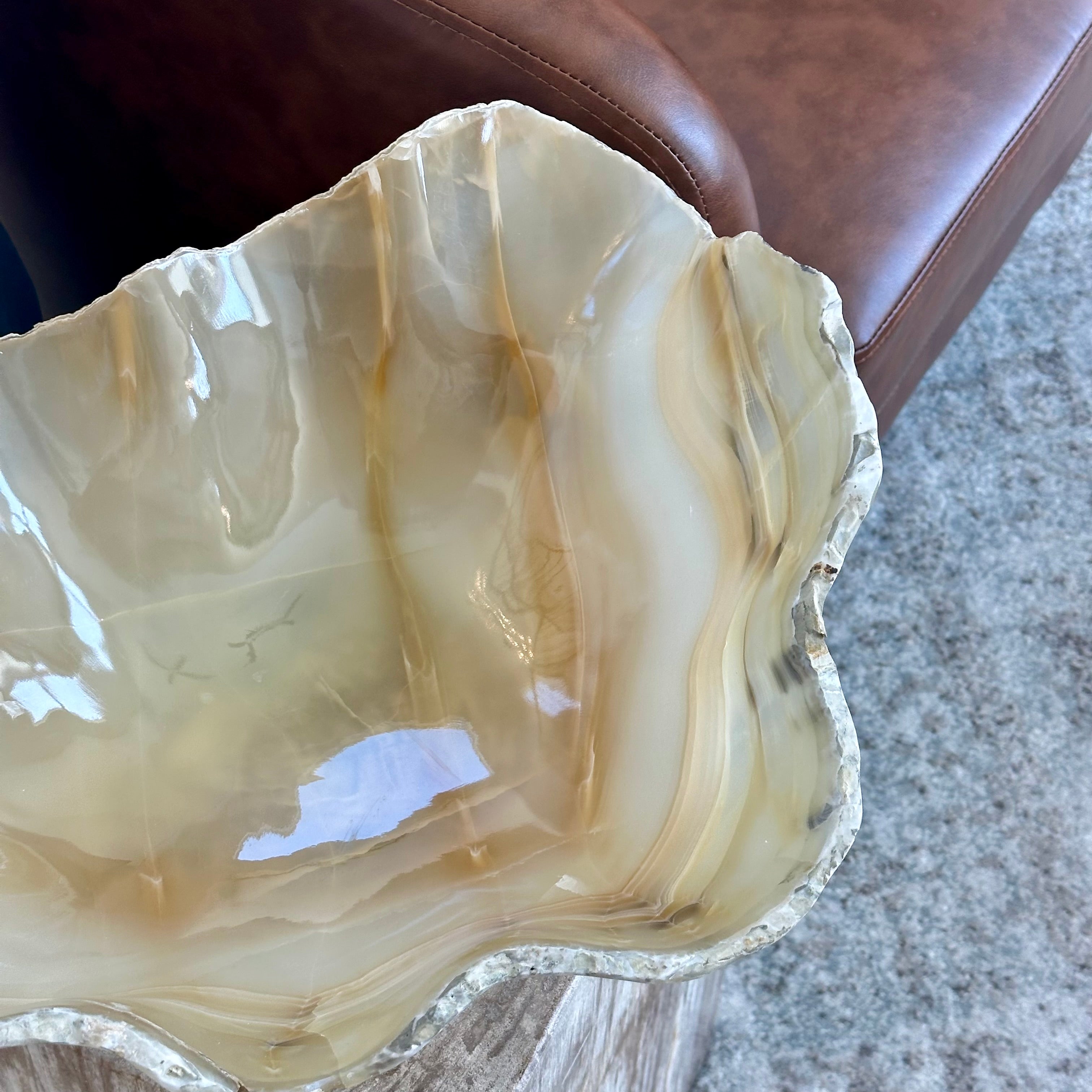 Wavy Edge Honey Onyx Bowl – 17” Hand-Carved Stone Centerpiece