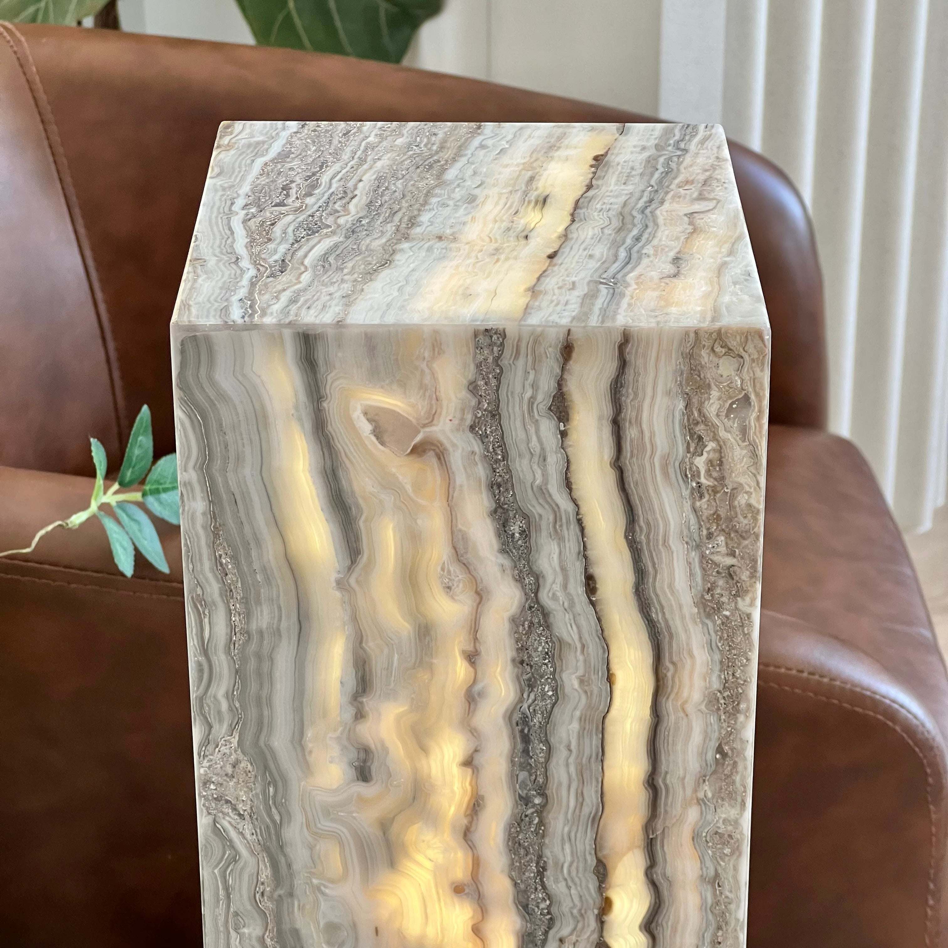 Gray & Amber Handcrafted Natural Onyx Stone Lamp – Rectangular Column