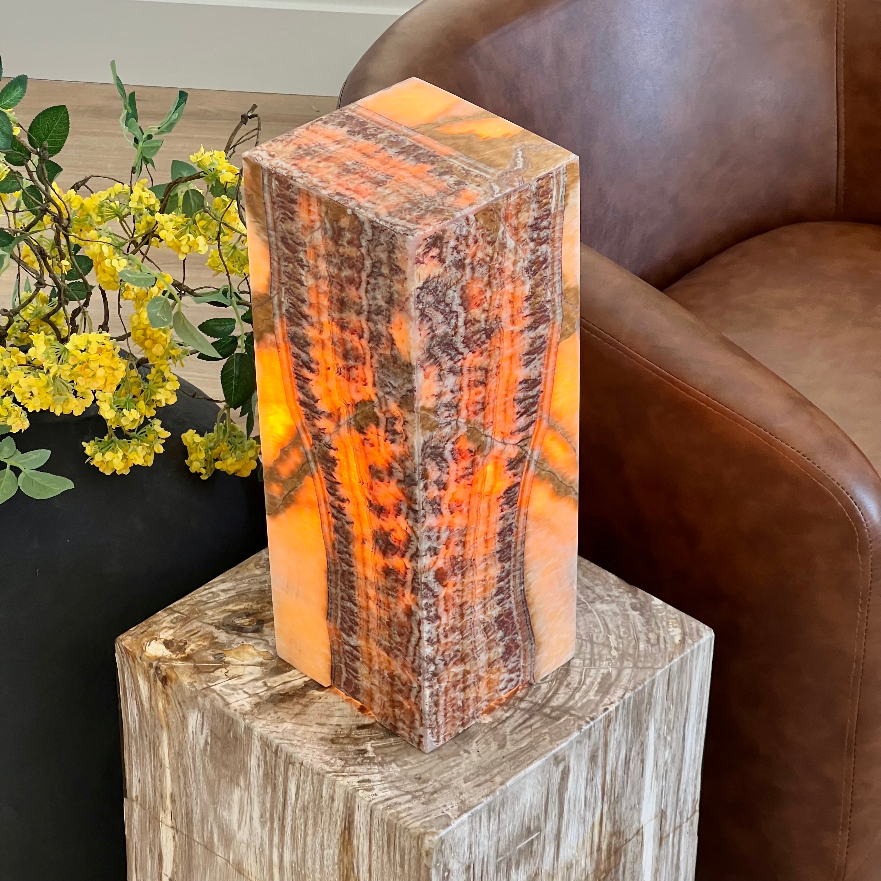 Handcrafted Red Onyx Table Lamp – Warm Earth Tones & Sculptural Glow
