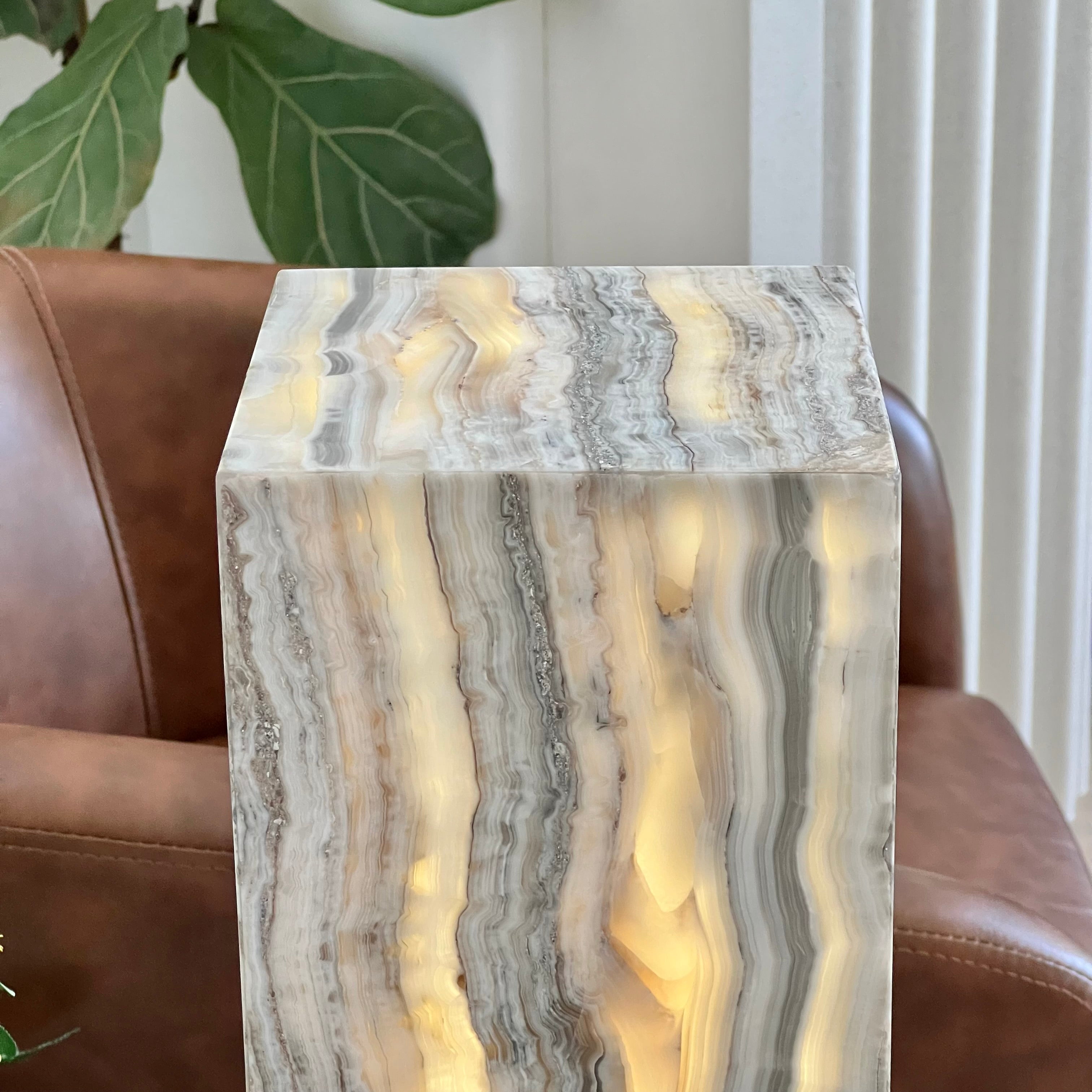 Gray & Amber Handcrafted Natural Onyx Stone Lamp – Rectangular Column
