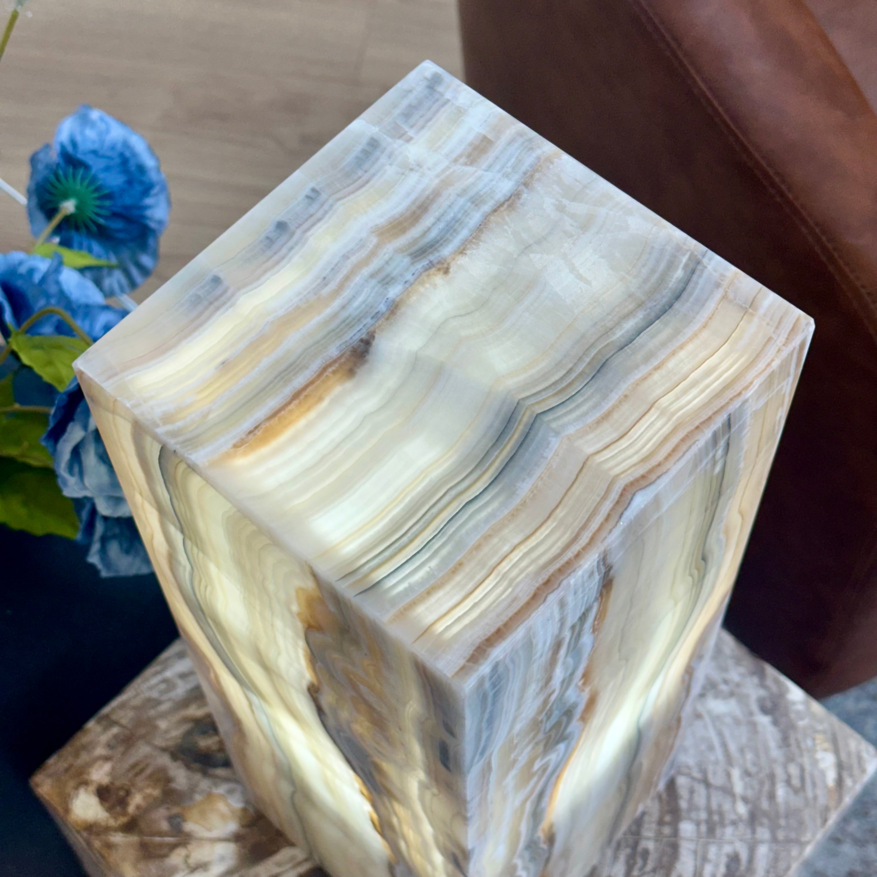 Beige & Blue Banded Onyx Lamp