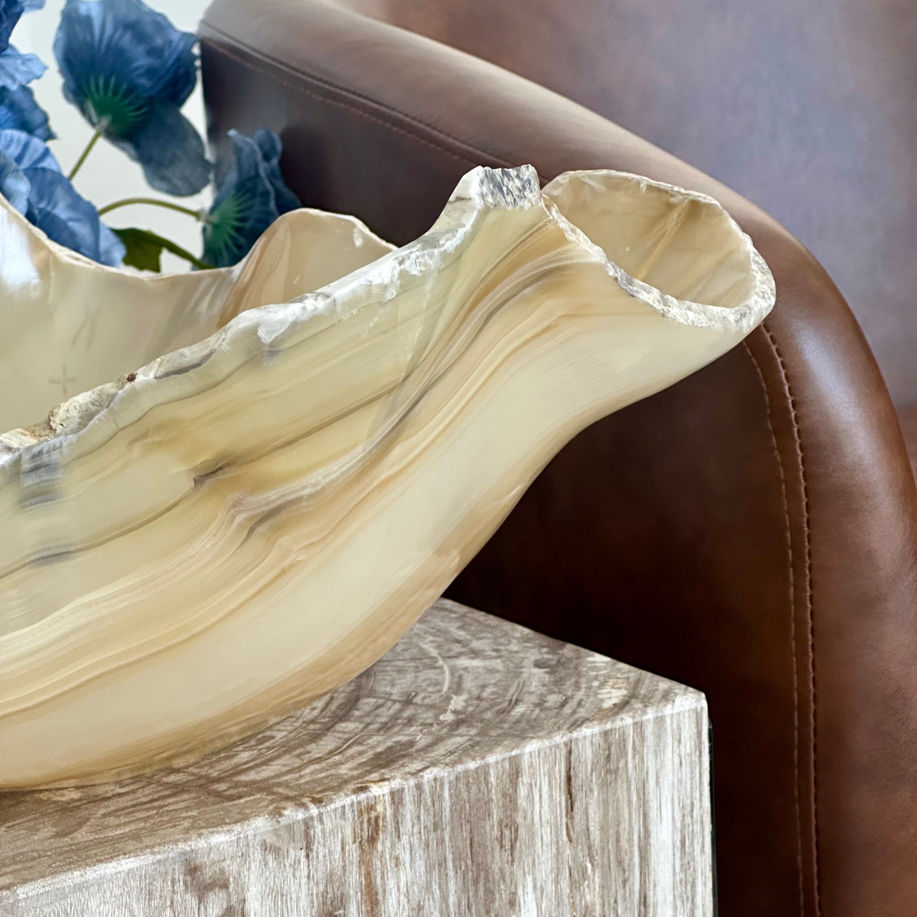 Wavy Edge Honey Onyx Bowl – 17” Hand-Carved Stone Centerpiece