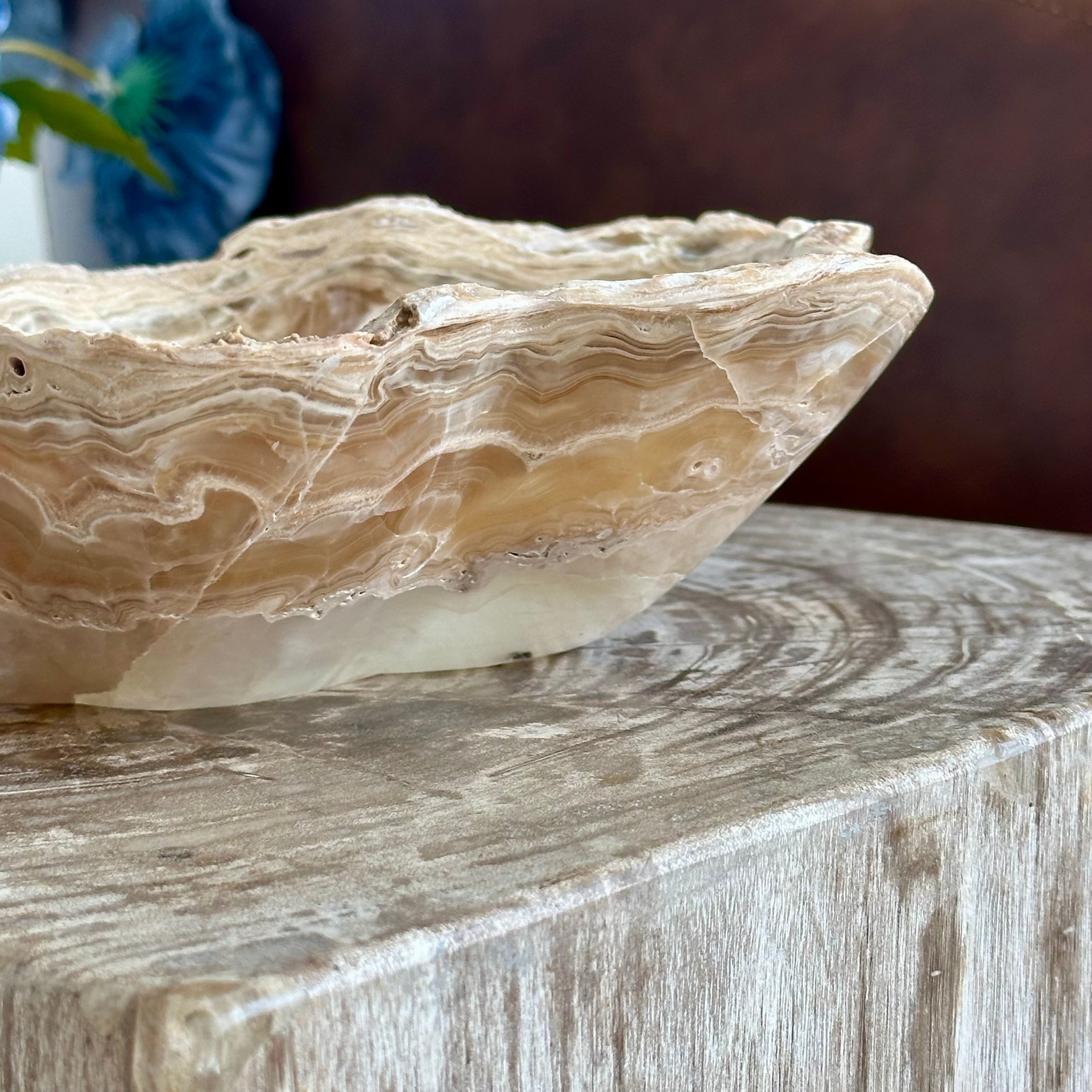 Handcrafted Beige Onyx Bowl