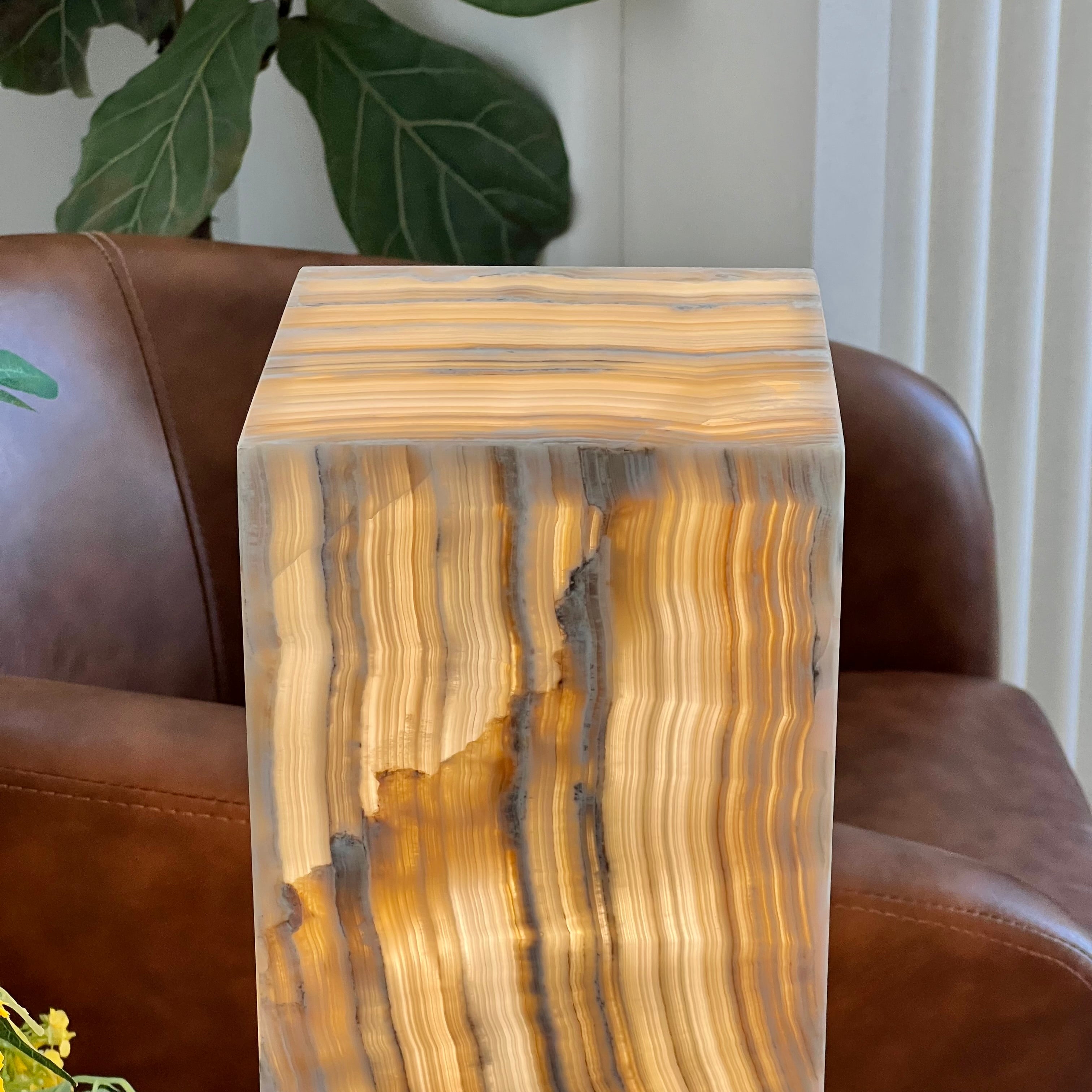 Gray & Amber Handcrafted Natural Onyx Stone Lamp – Rectangular Column