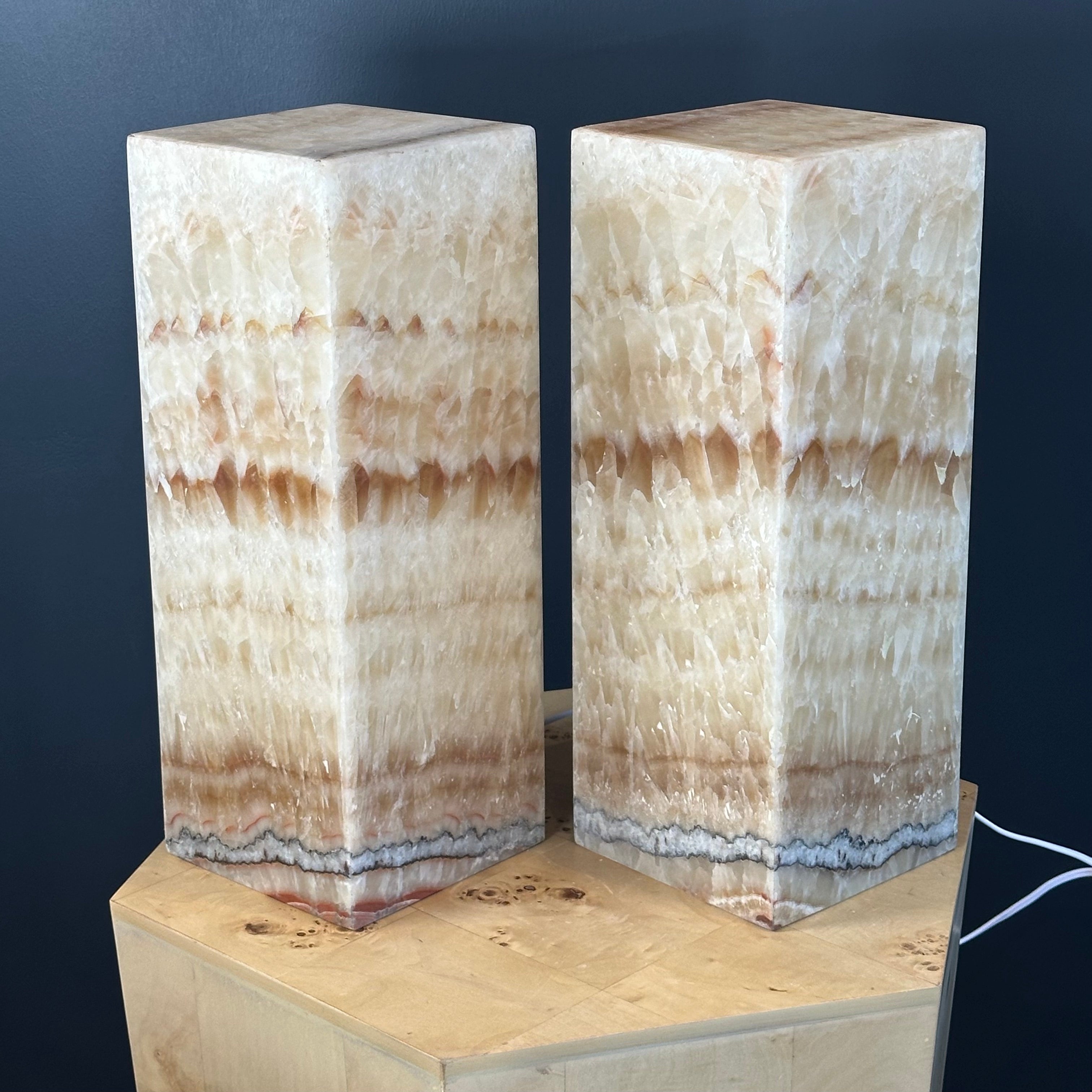 Beige Banded Onyx Lamps - Set of 2 Elegant Natural Stone Lighting