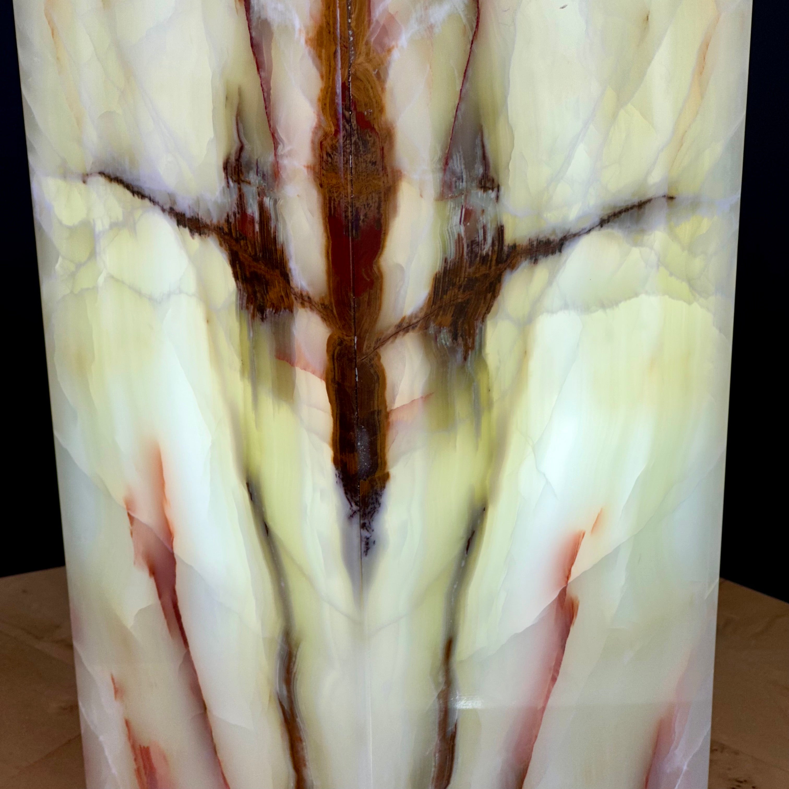 High Polish Green Onyx Lamp - Elegant Natural Stone Lighting for Home Decor