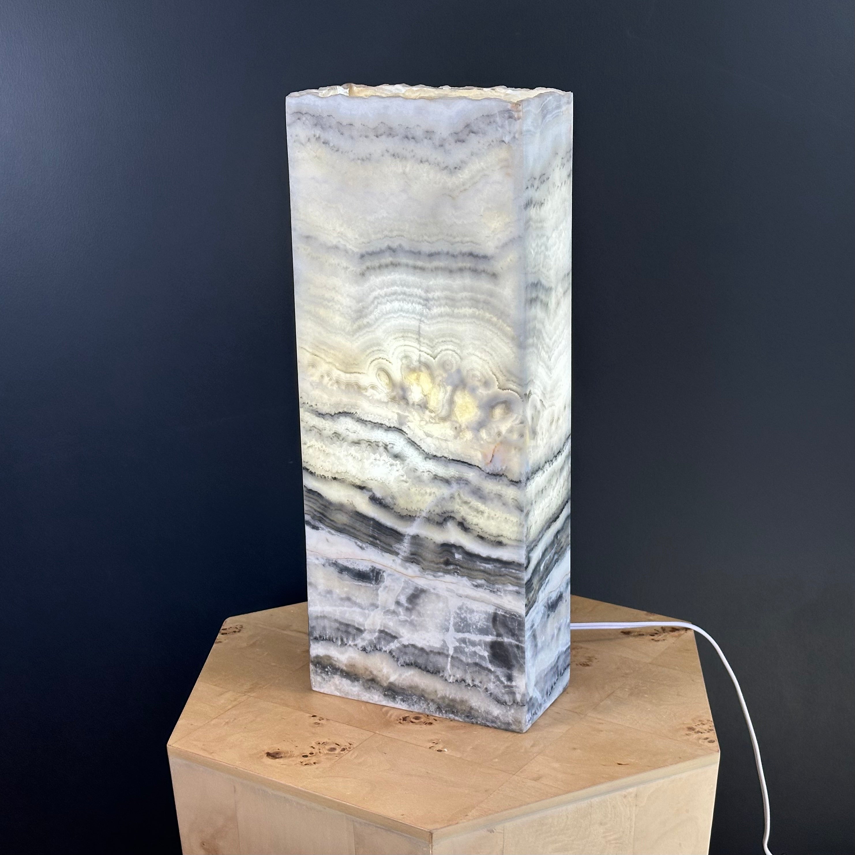 Grey and White Onyx Lamp - Stylish Natural Stone Lighting for Home and Office