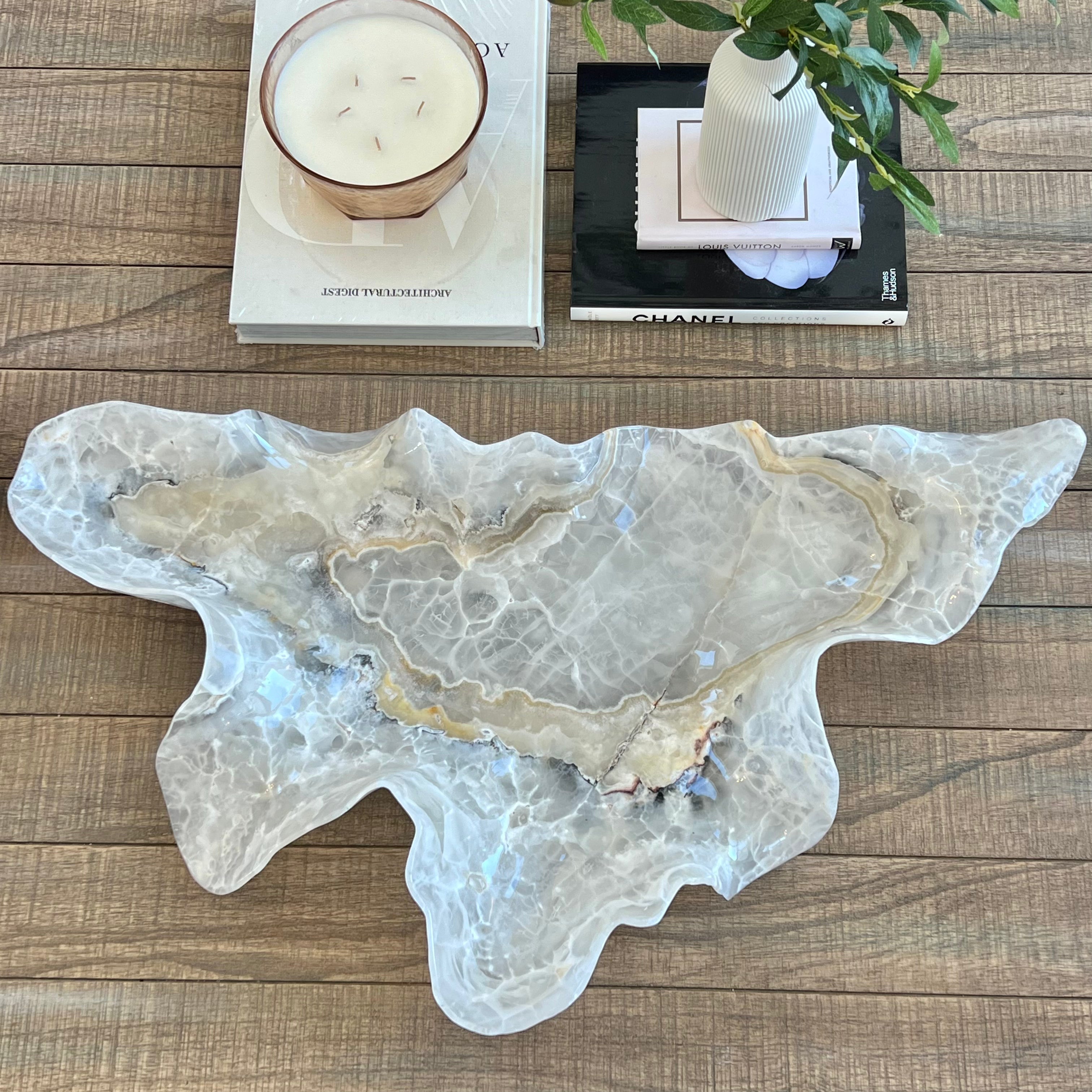 Oversized Hand-Carved Onyx Bowl – 32" Natural Stone Centerpiece