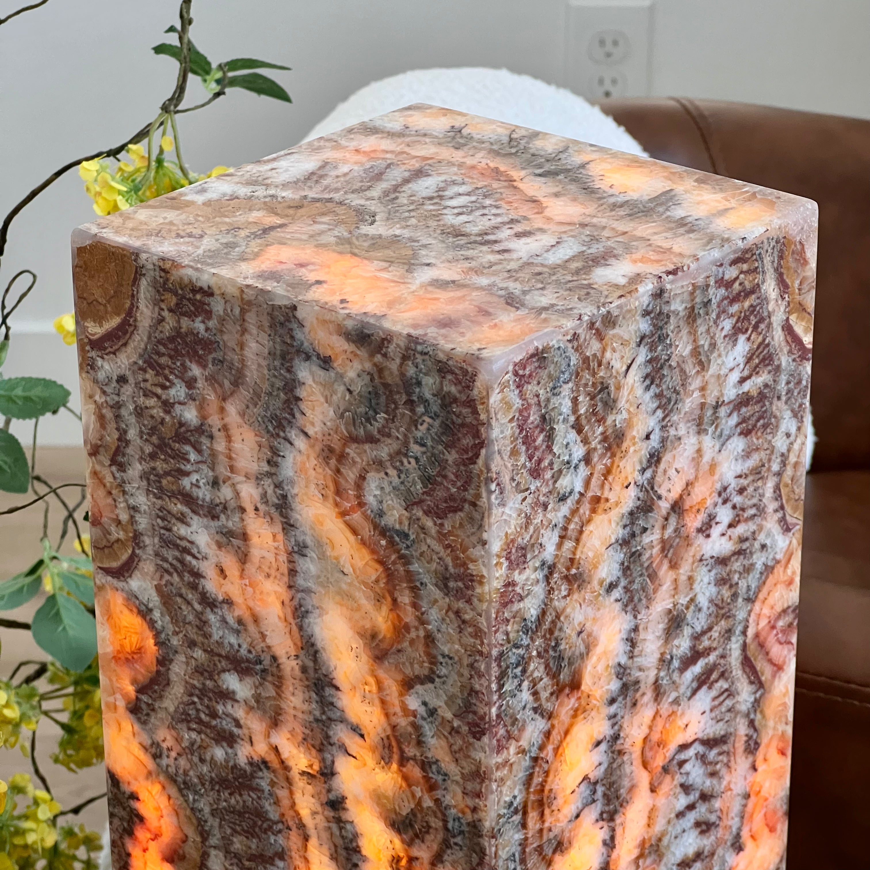 Moody Red Onyx Lamp – Handcrafted Natural Stone Accent with Deep Amber & Crimson Tones