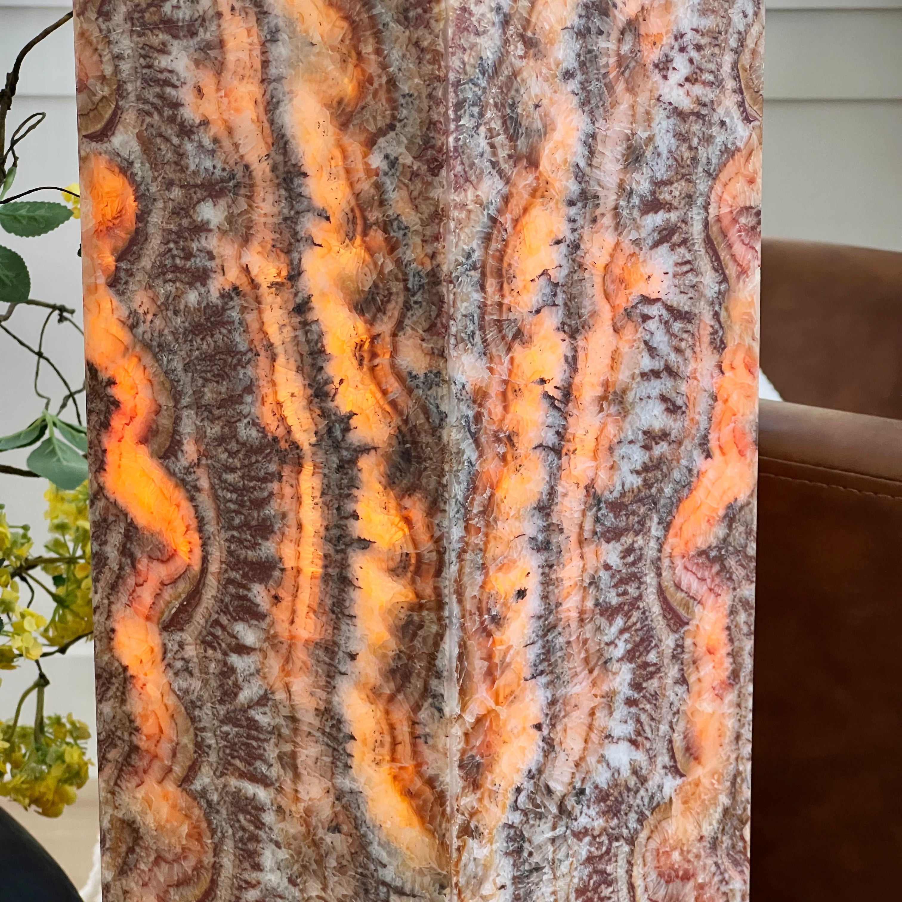 Moody Red Onyx Lamp – Handcrafted Natural Stone Accent with Deep Amber & Crimson Tones