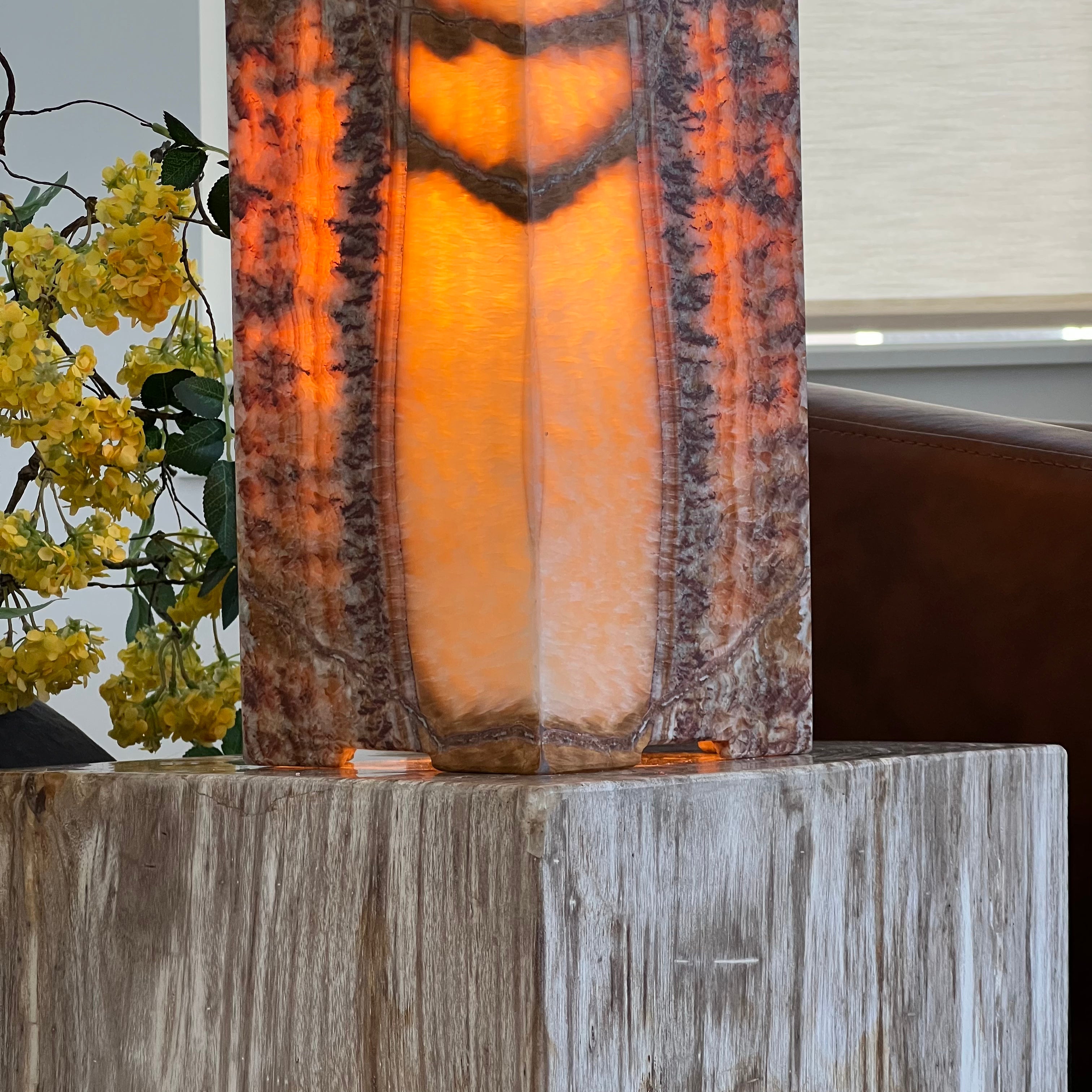 Handcrafted Red Onyx Table Lamp – Warm Earth Tones & Sculptural Glow