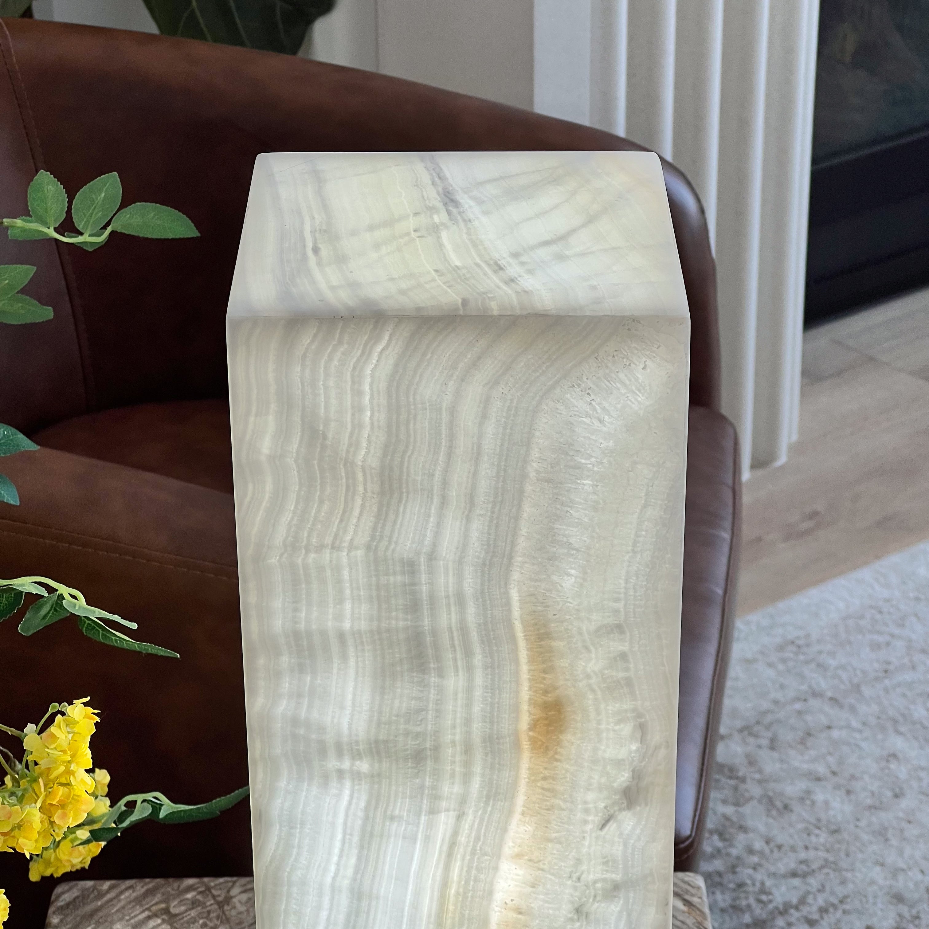 White and Honey Vein Hand-Carved Mexican Onyx Tower Lamp