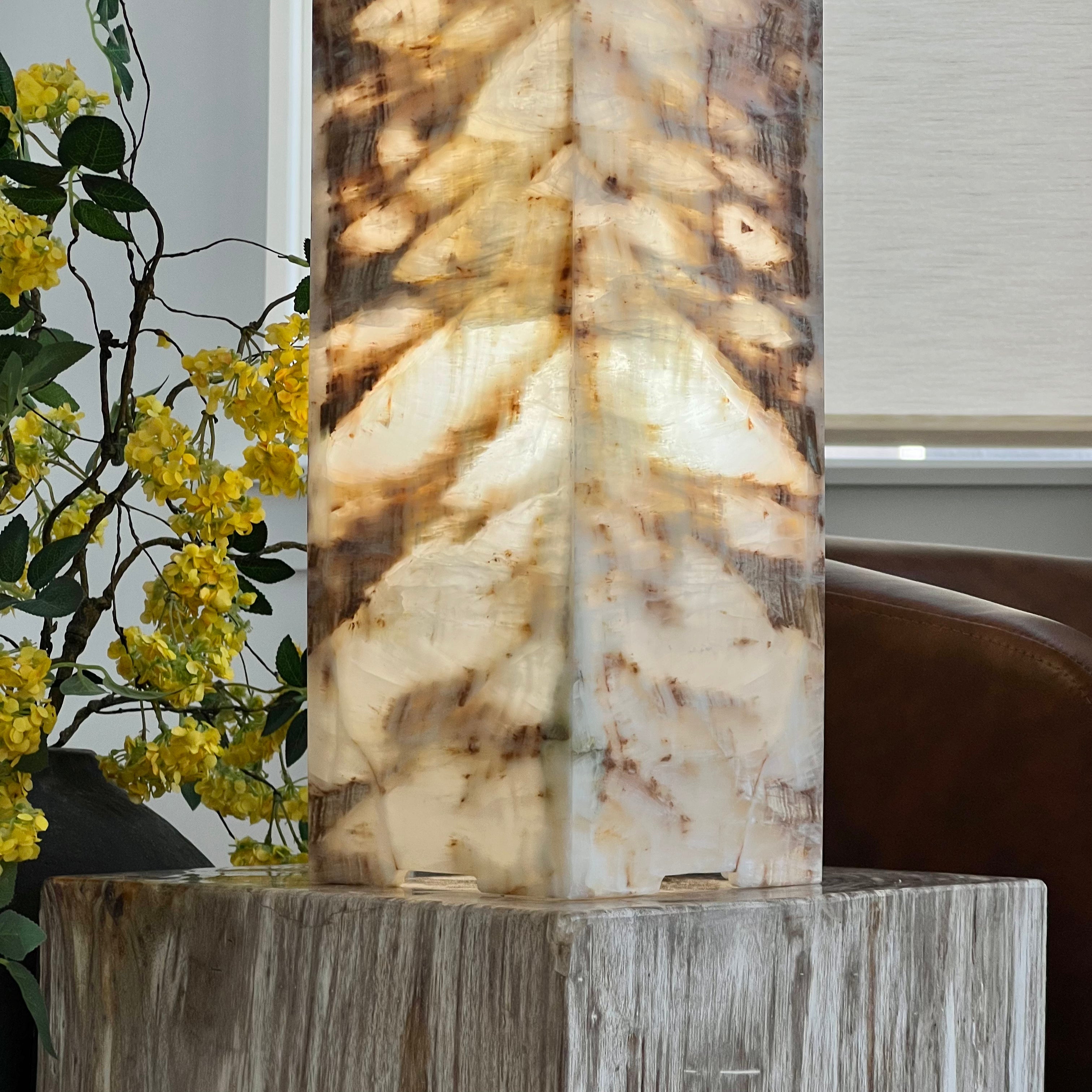 Handcrafted Honey Onyx Stone Lamp