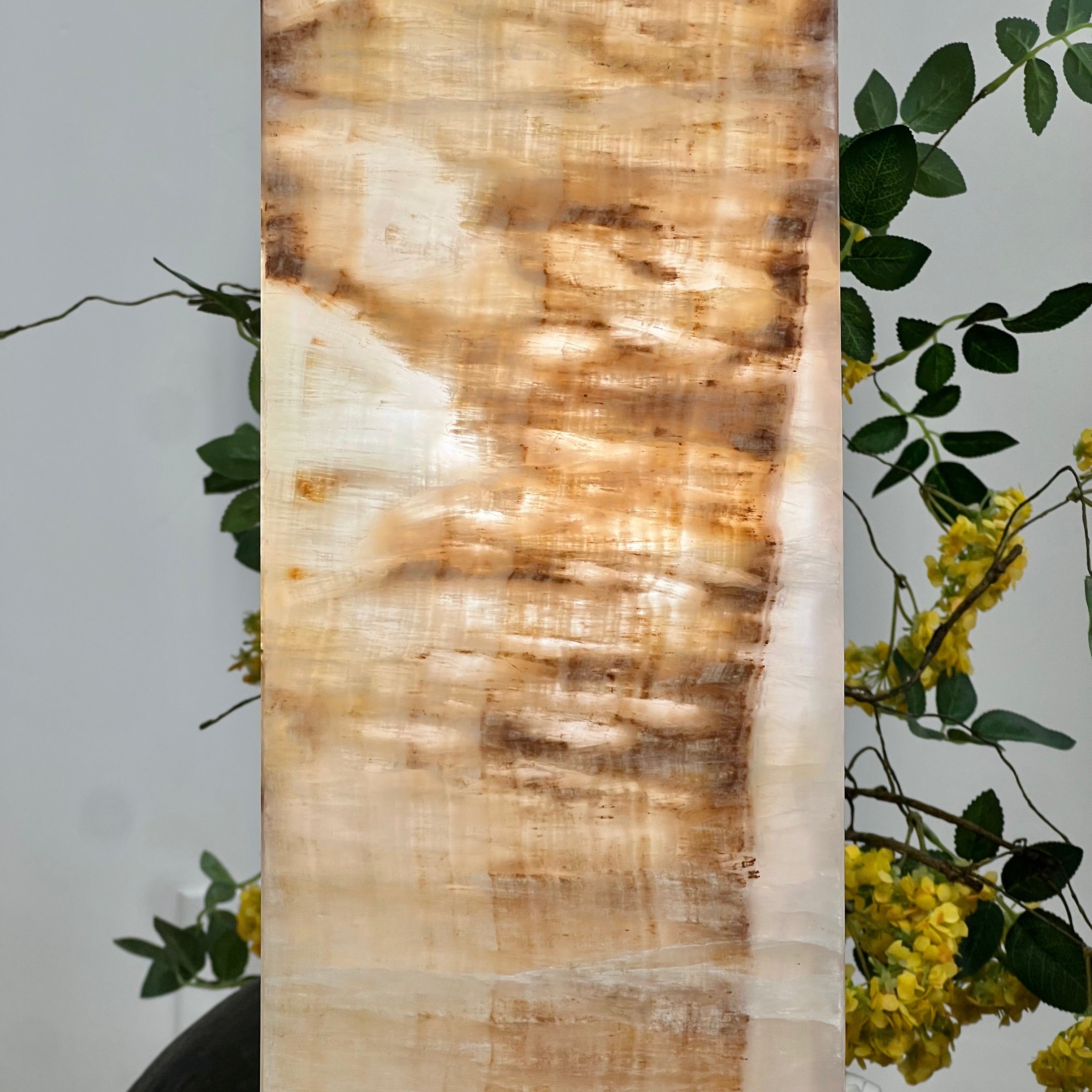 Handcrafted Honey Onyx Stone Lamp