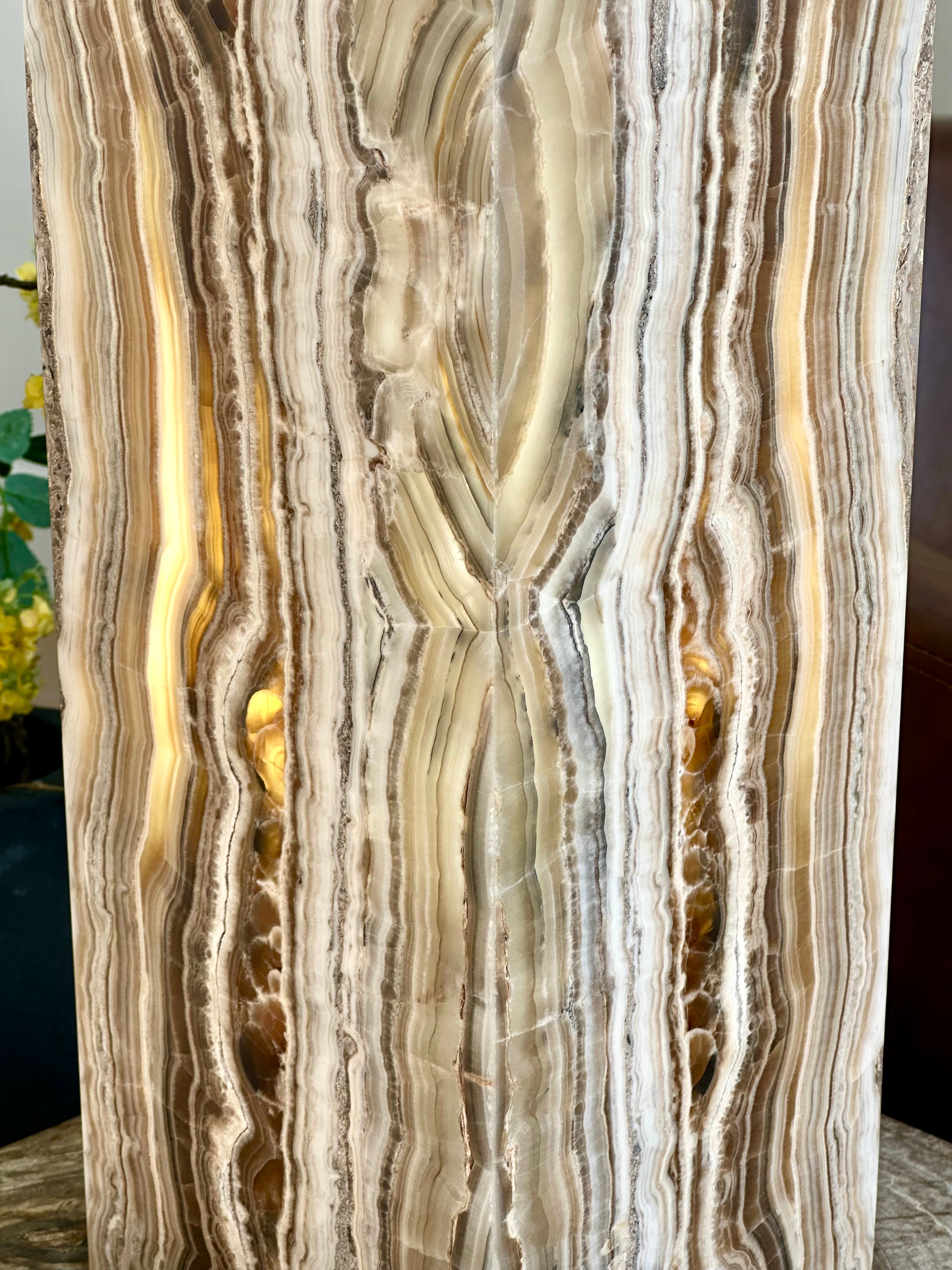 Golden Onyx Lamp