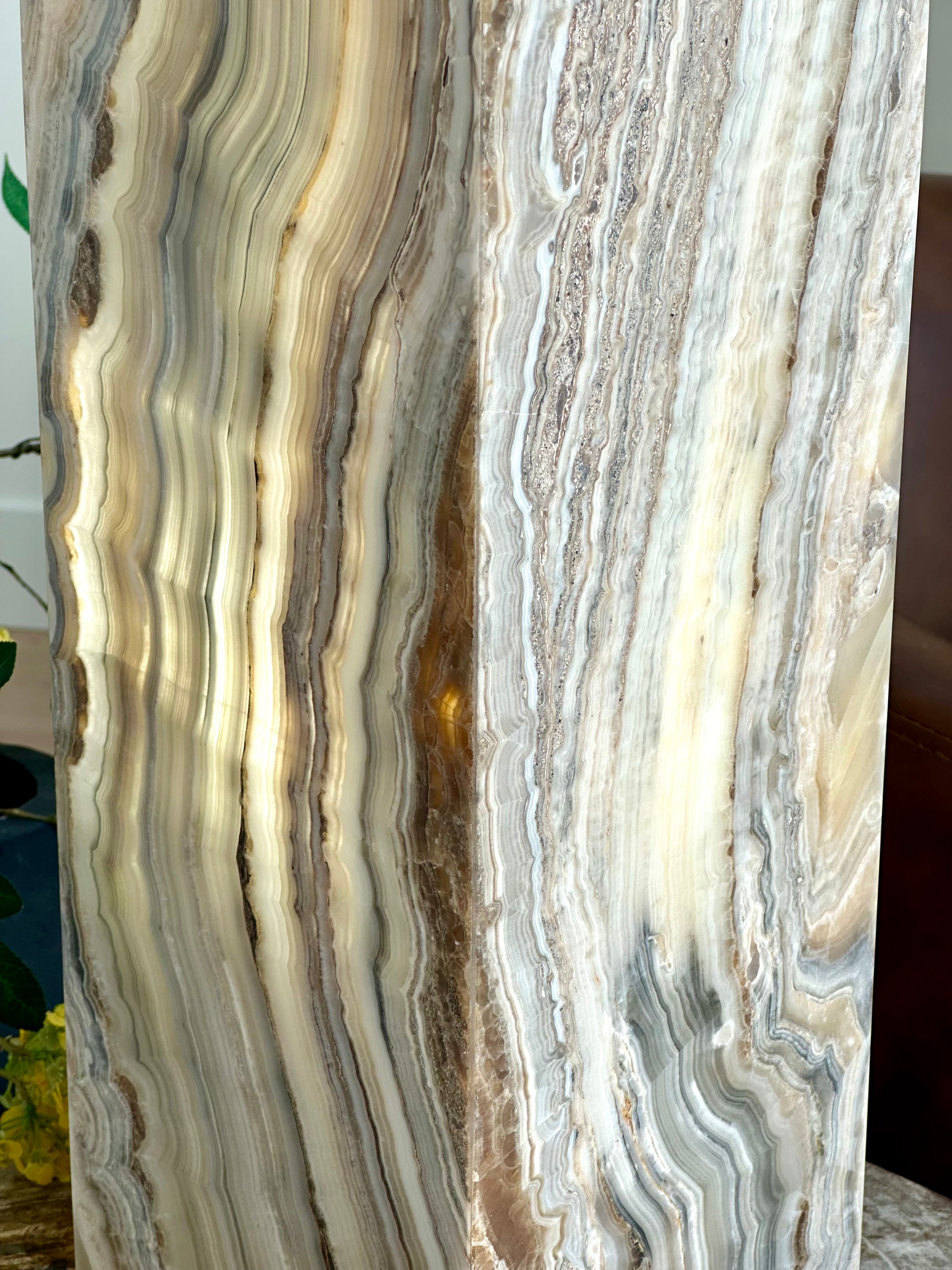 Gray Agate Banded Onyx Lamp - Handcrafted