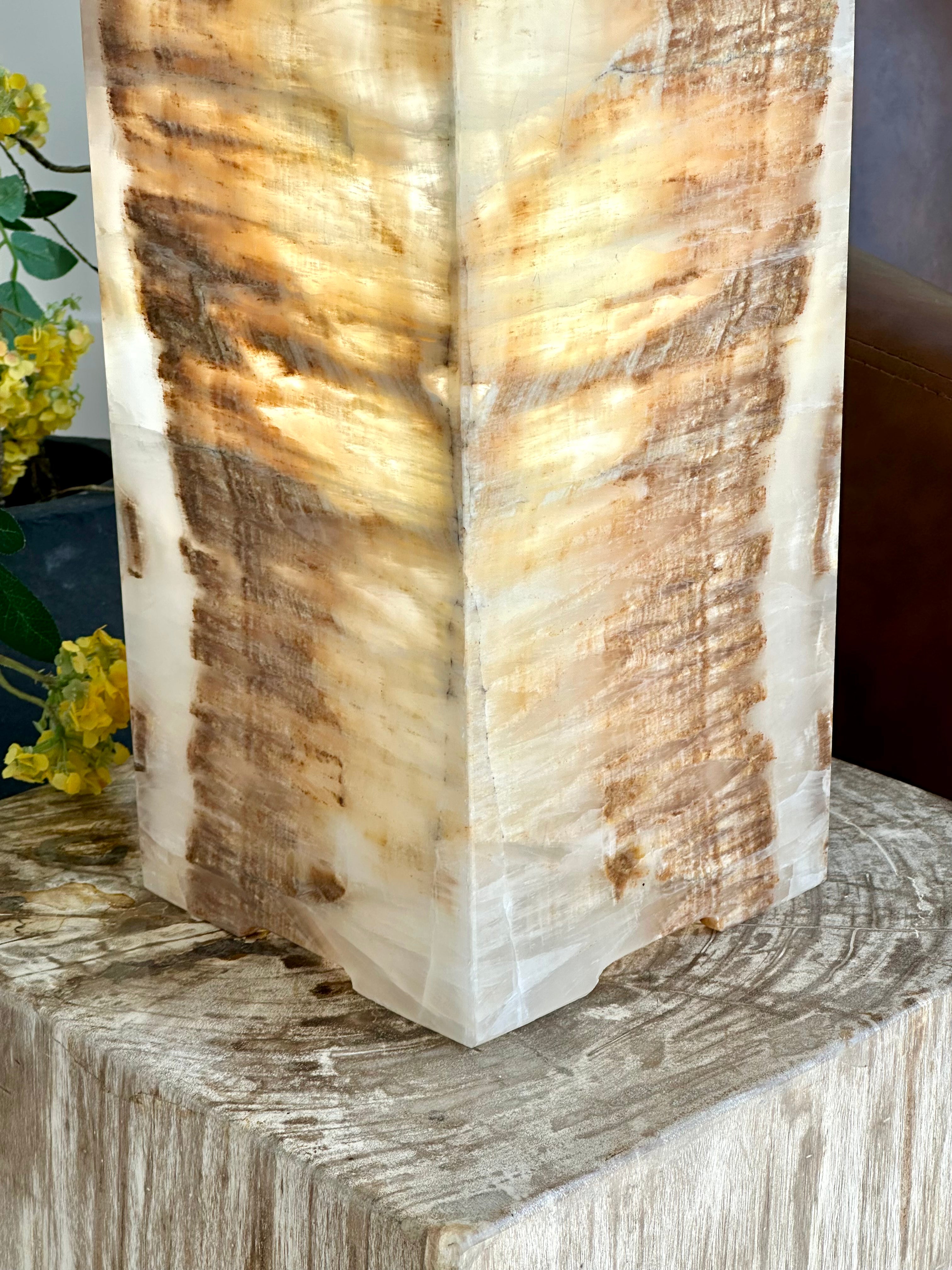 Beige Onyx Stone Lamp – Handcrafted Natural Glow Accent Light (16”)