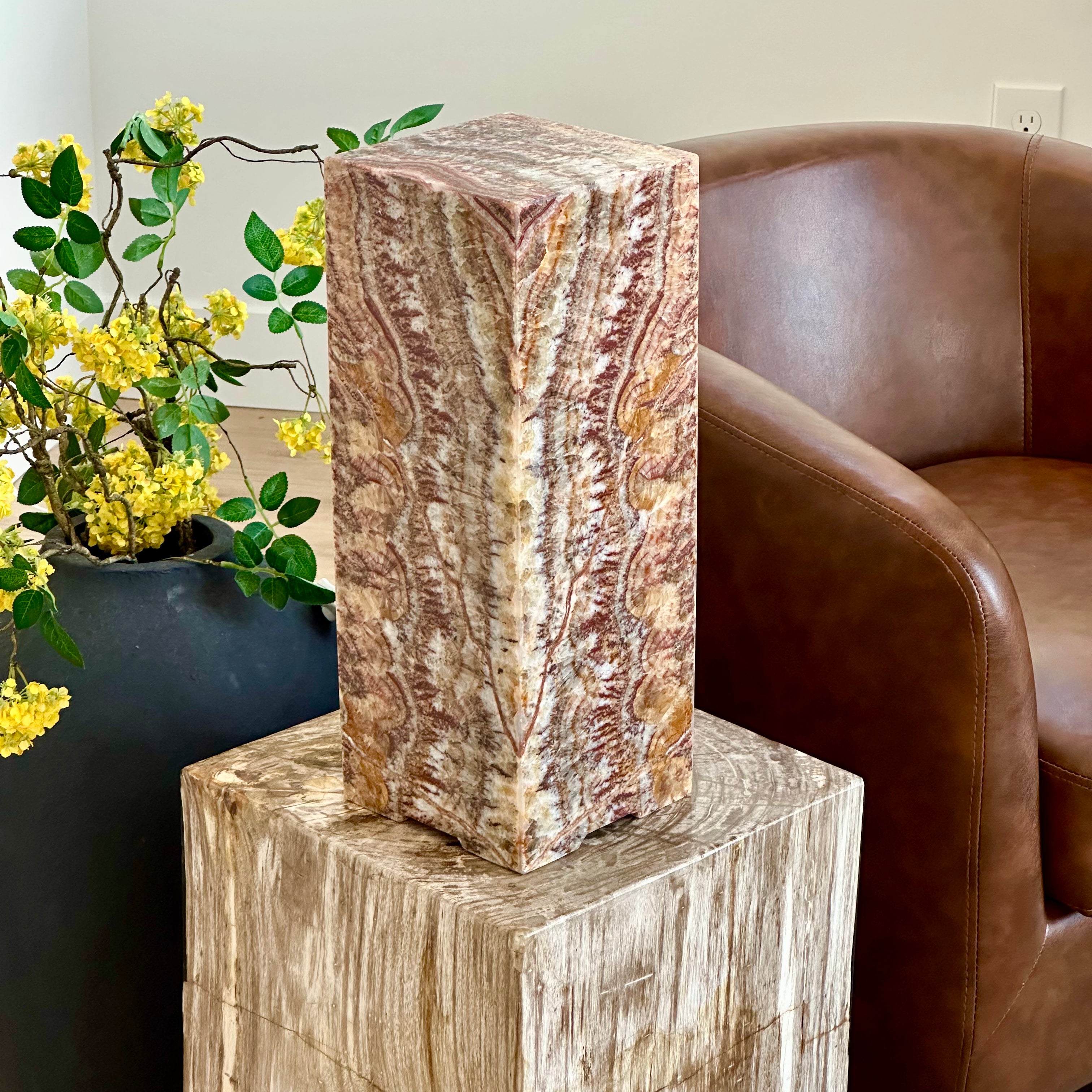 Moody Red Onyx Lamp – Handcrafted Natural Stone Accent with Deep Amber & Crimson Tones