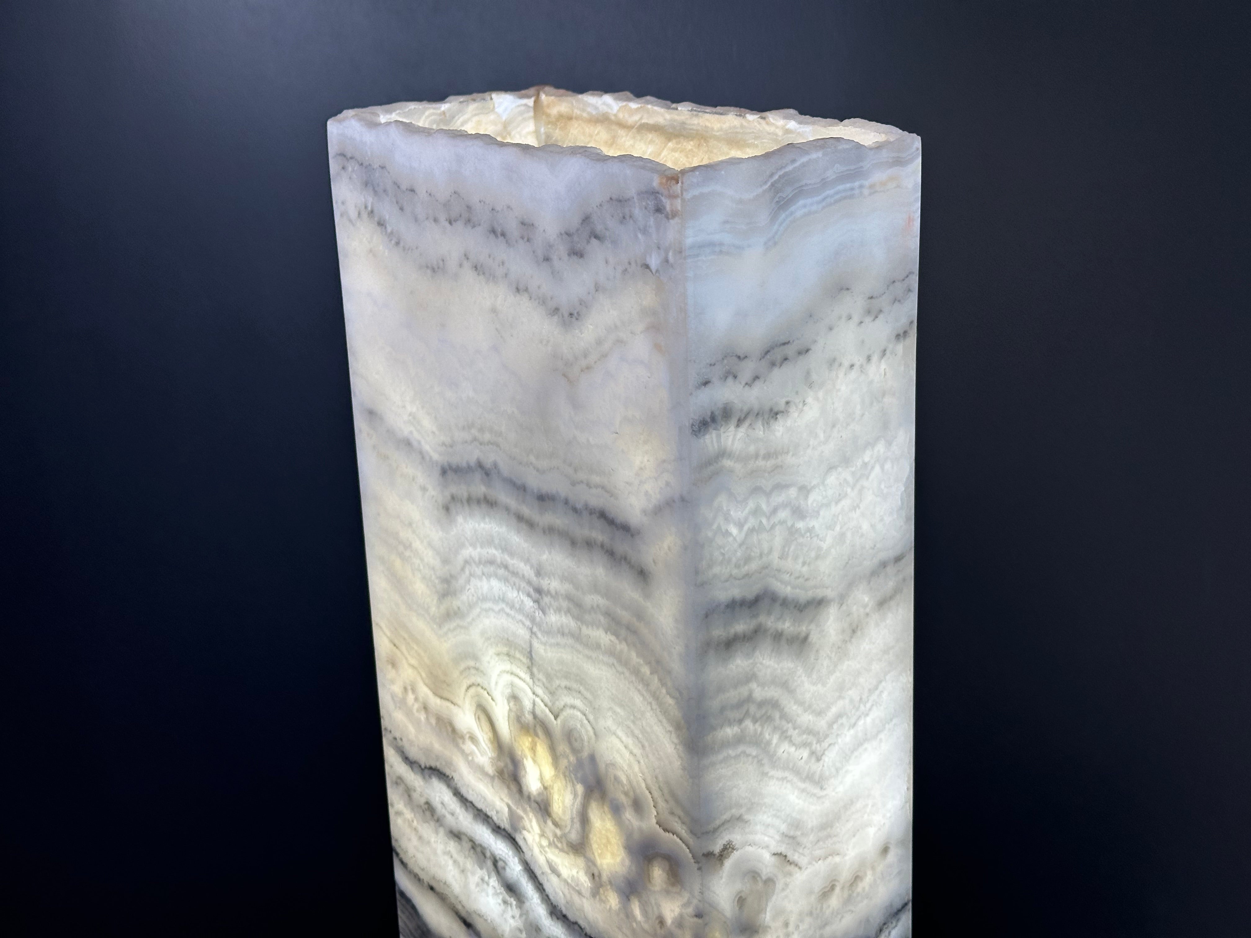Grey and White Onyx Lamp - Stylish Natural Stone Lighting for Home and Office