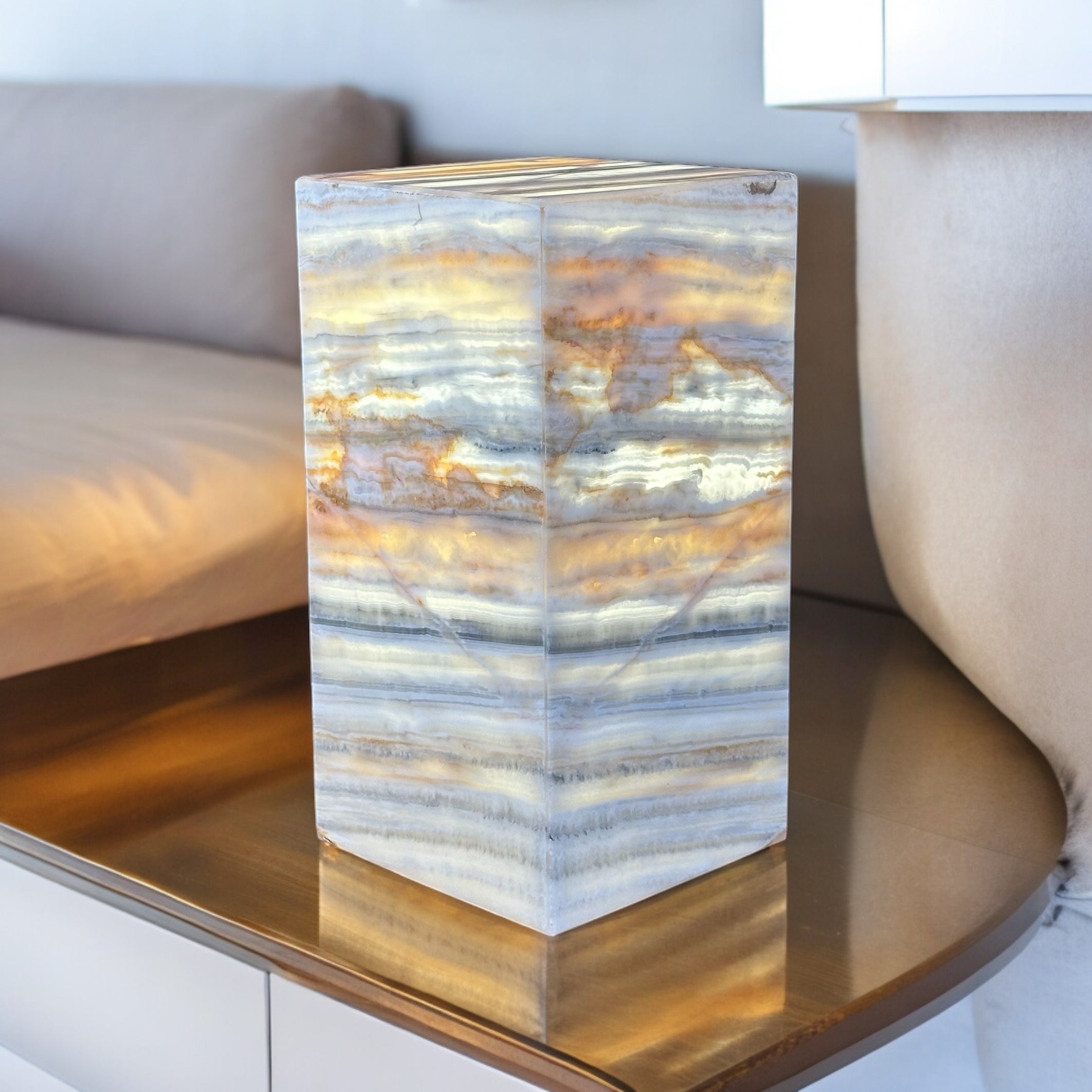 Grey and White Onyx Lamp - Elegant Natural Stone Lighting