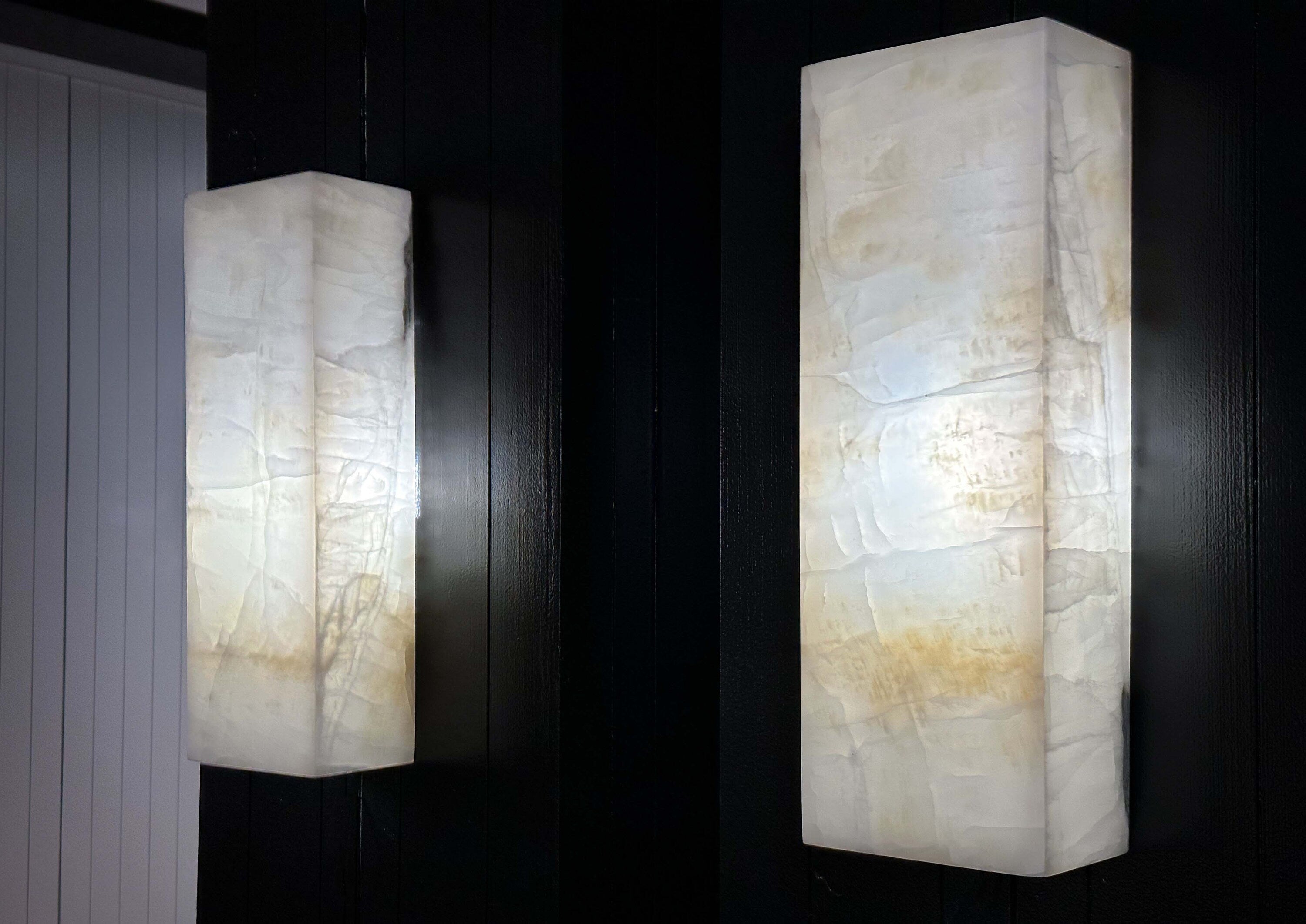 Onyx Sconce - Elegant Natural Stone Wall Lighting