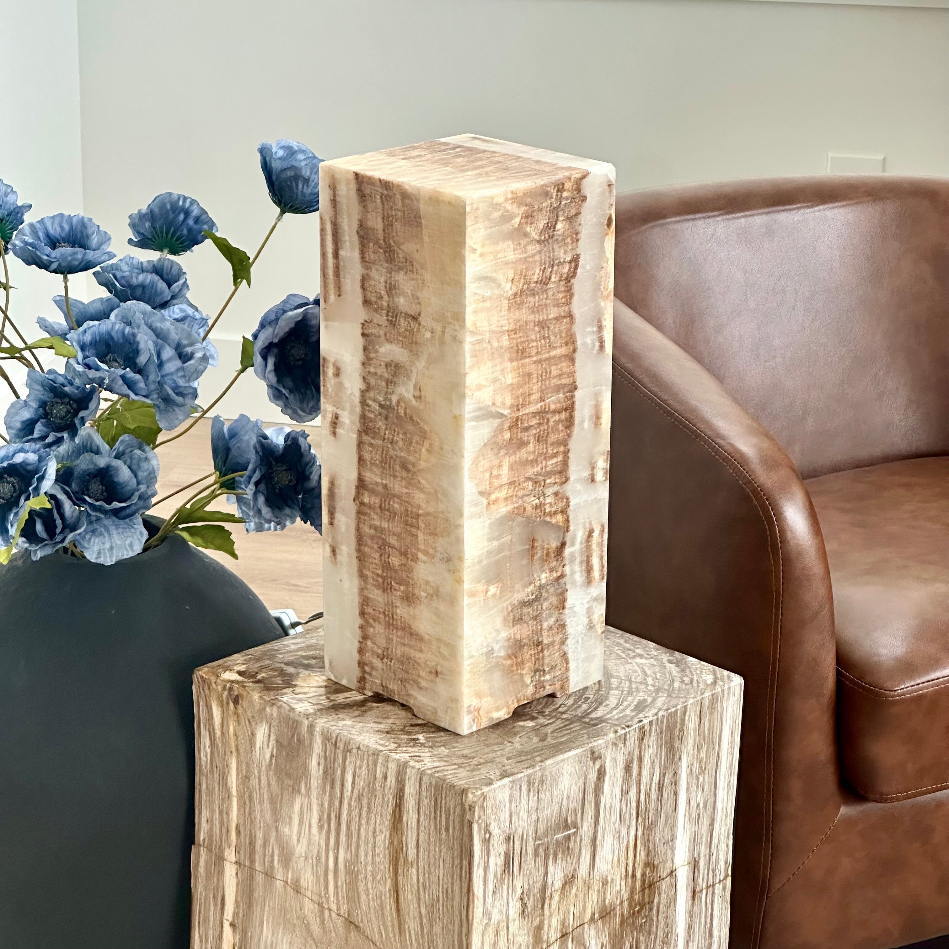 Crystal Beige Onyx Lamp
