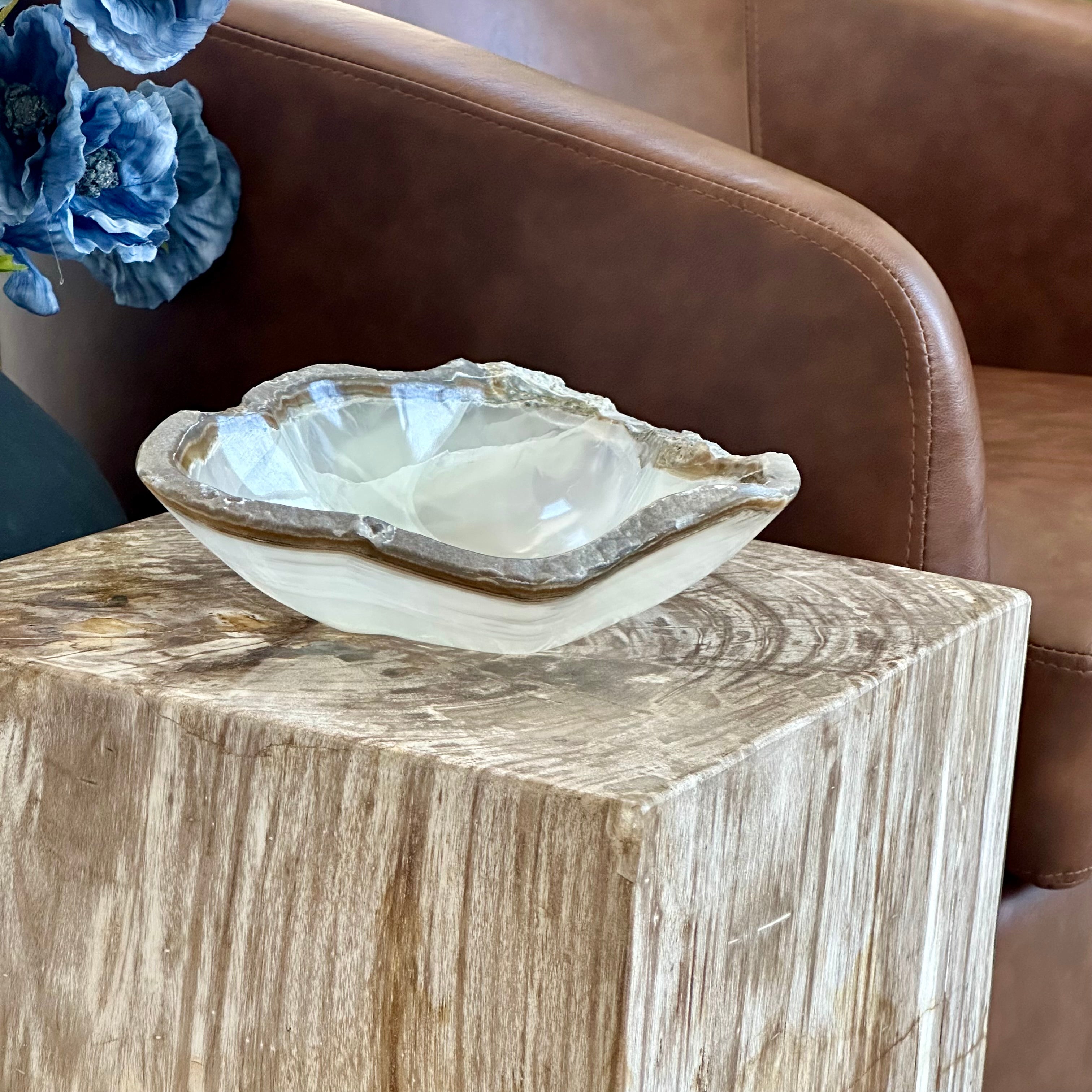 Clear Onyx Bowl with Raw Edge – Hand-Carved Natural Accent