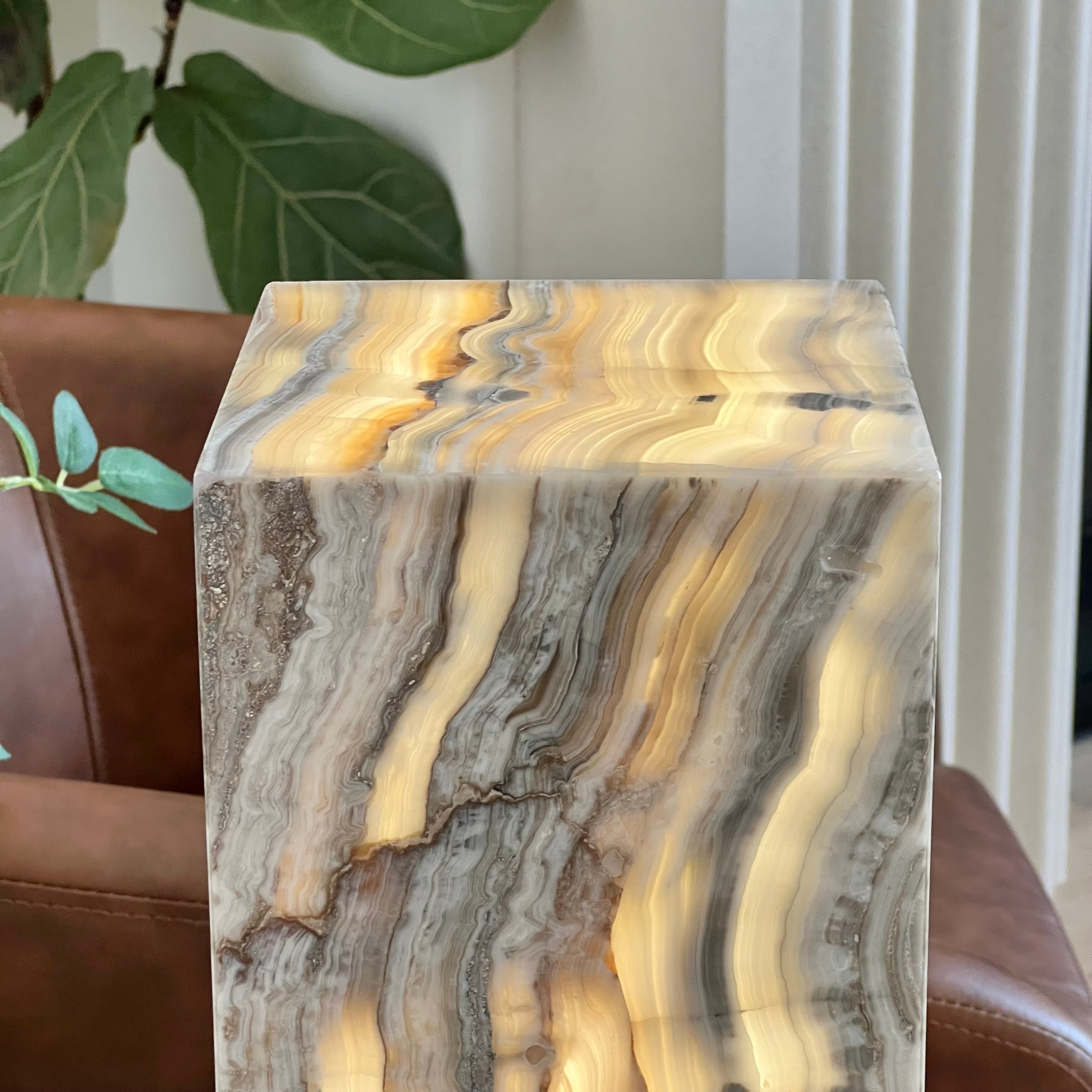 Gray & Amber Handcrafted Natural Onyx Stone Lamp – Rectangular Column