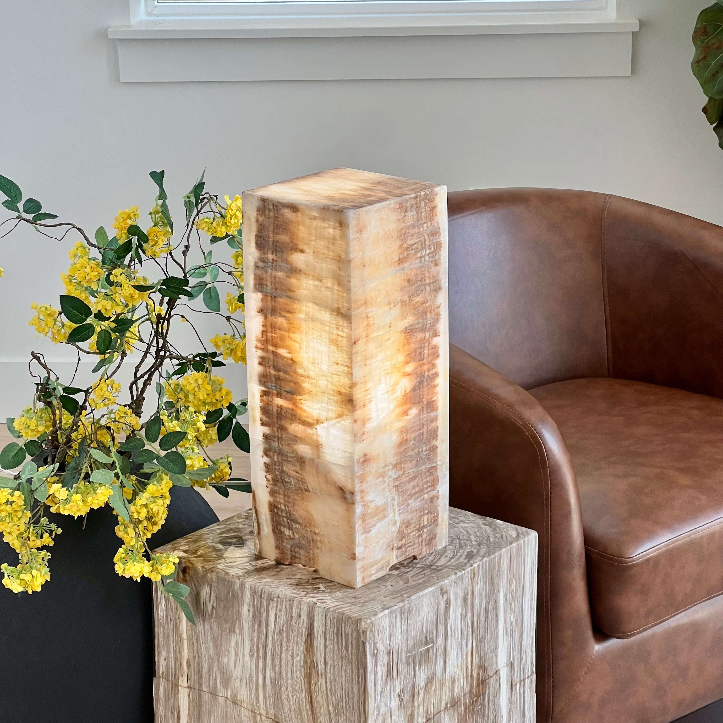 Handcrafted Honey Onyx Stone Lamp