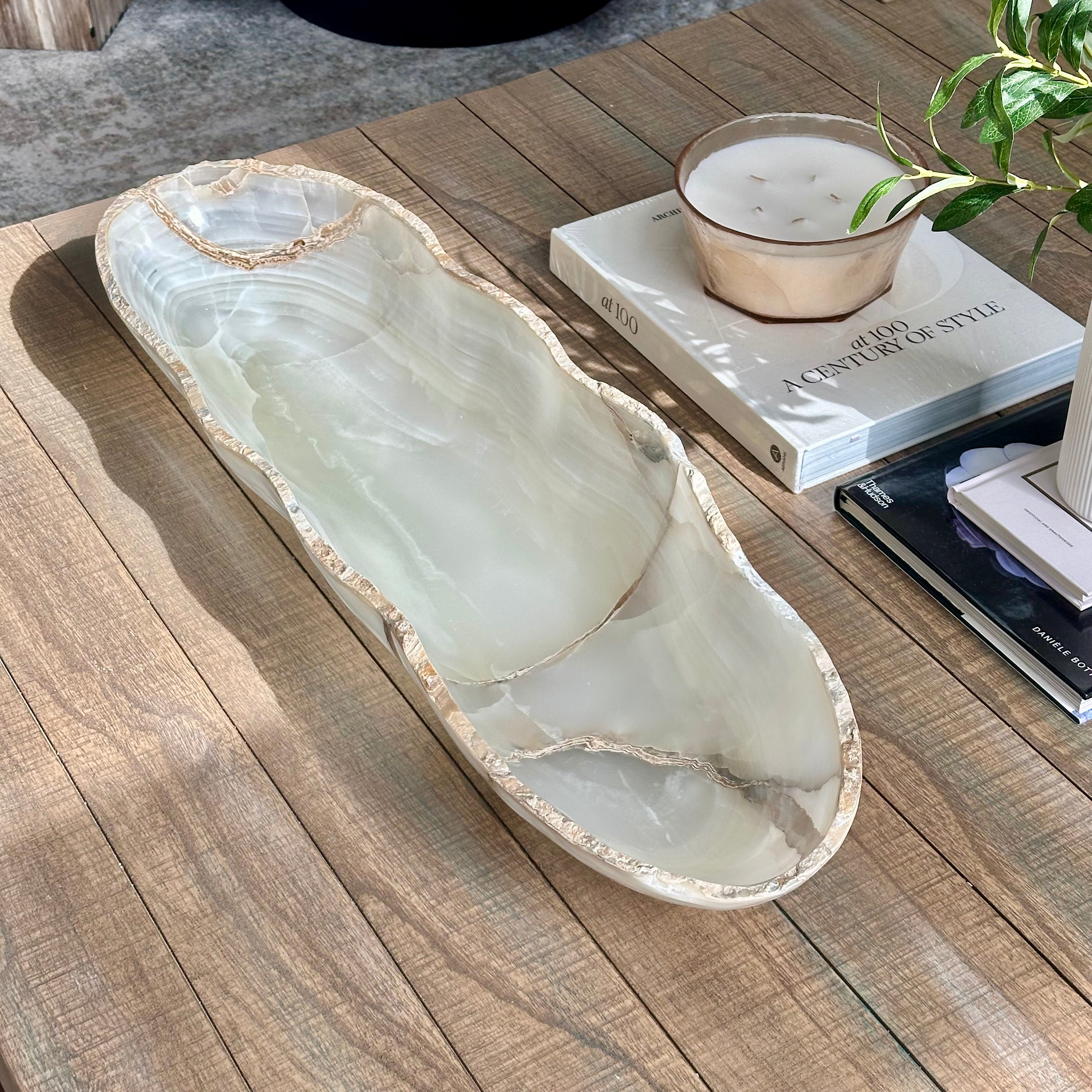 Natural Veined Onyx Canoe