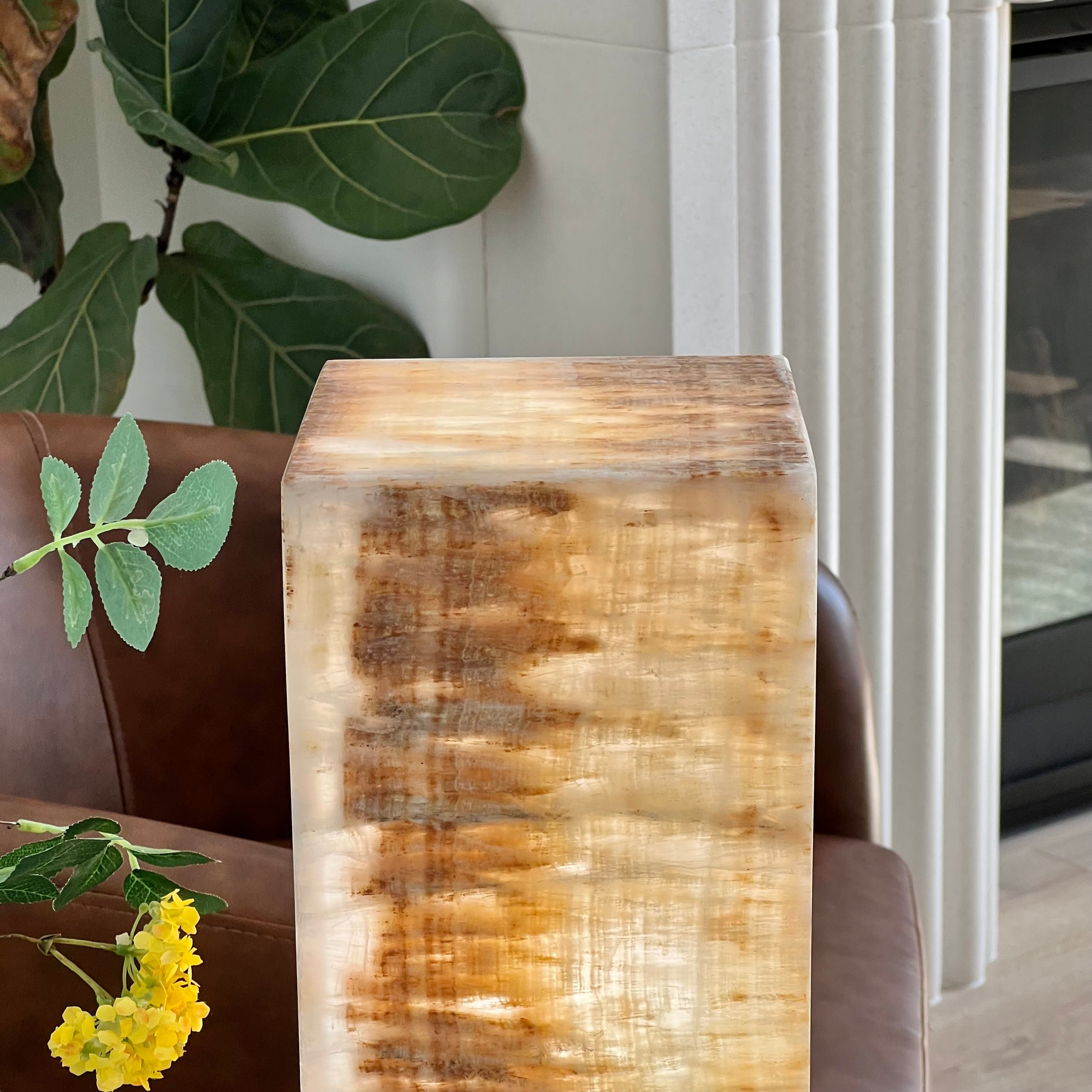 Handcrafted Honey Onyx Stone Lamp