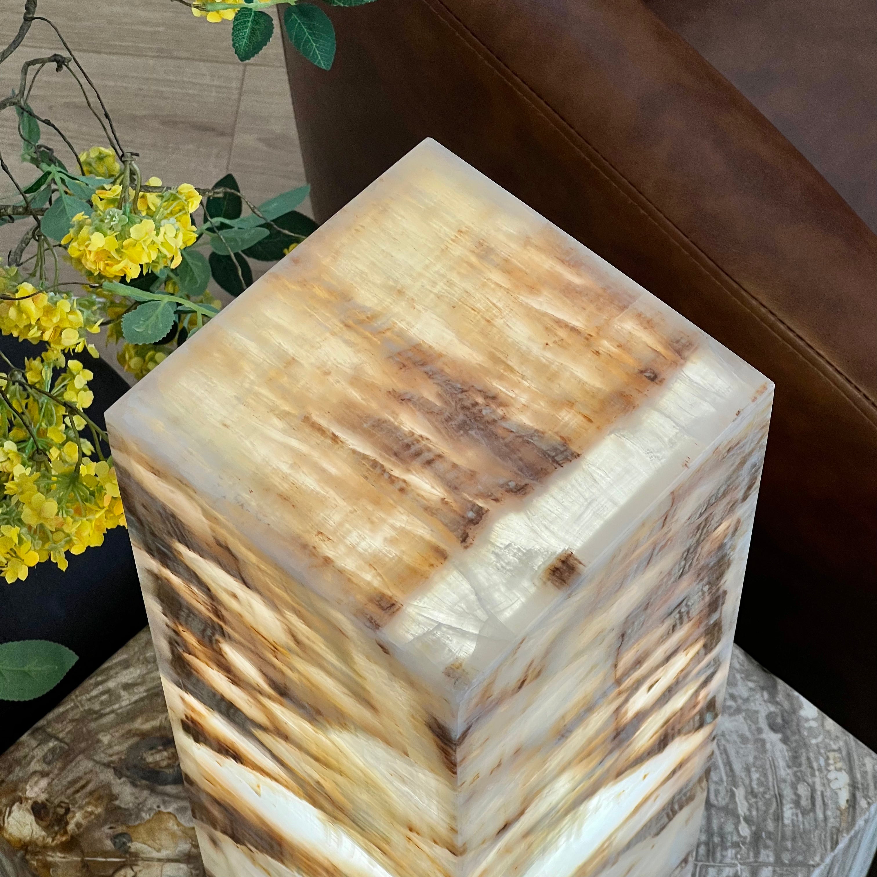 Handcrafted Honey Onyx Stone Lamp