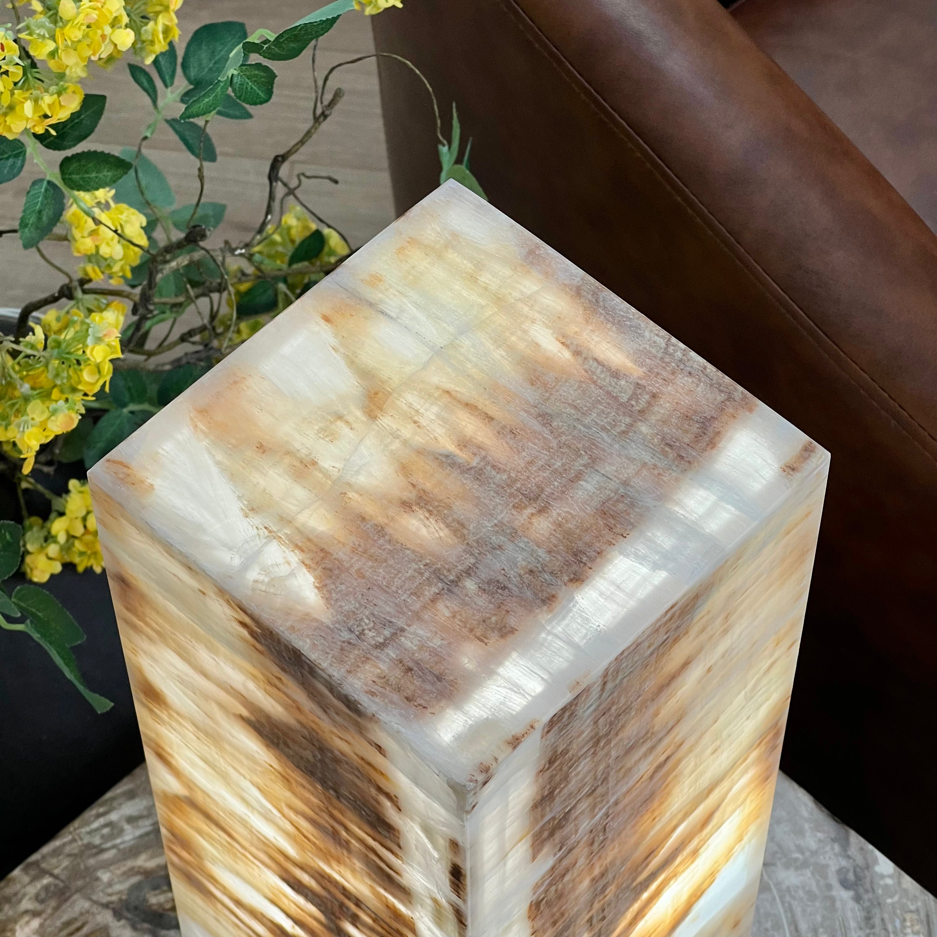 Handcrafted Honey Onyx Stone Lamp