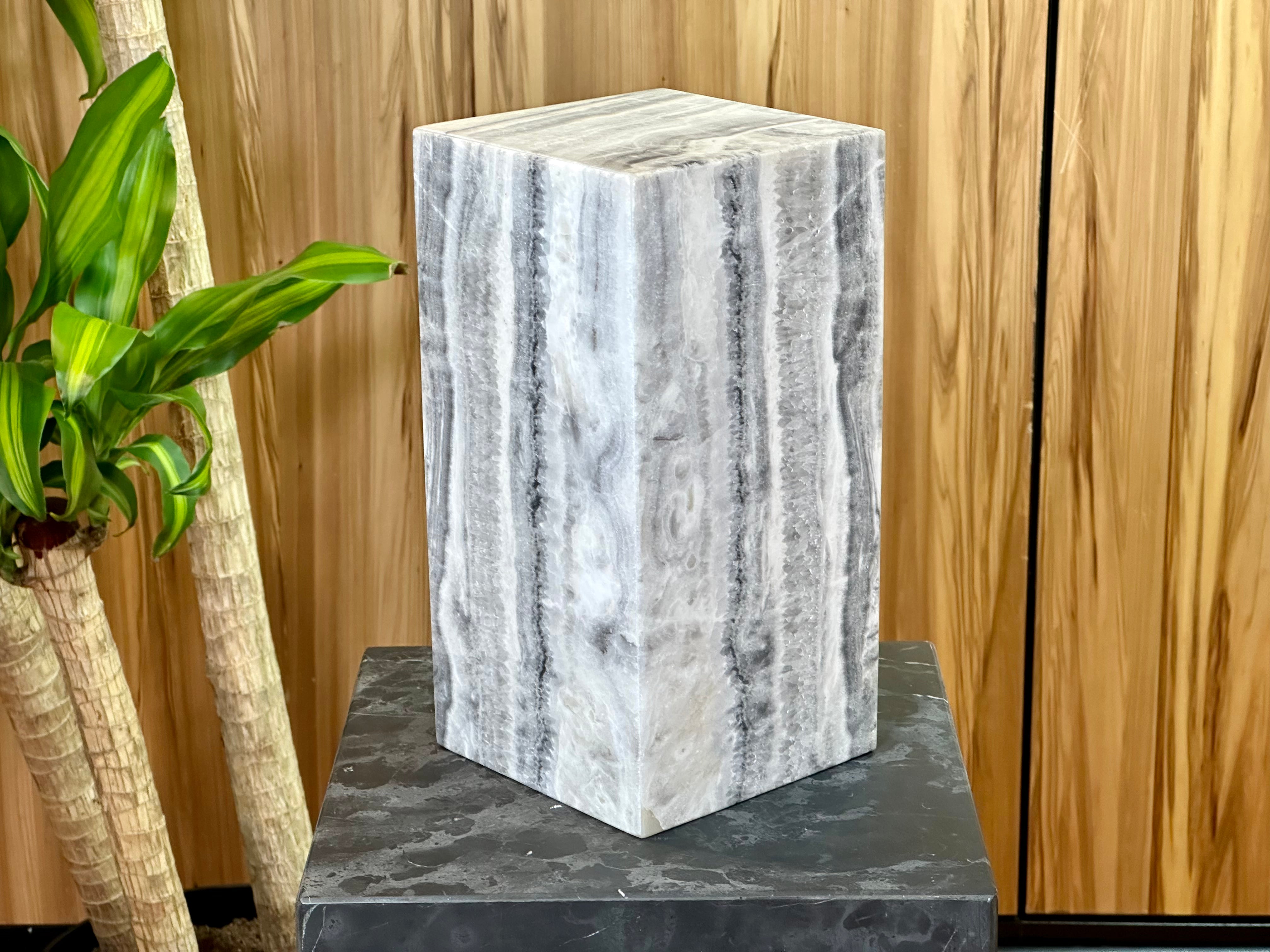 Designer Stone Lamps for Home Decor - Elevate your interior decor with handcrafted onyx lamps perfect for bedroom, living room or office
